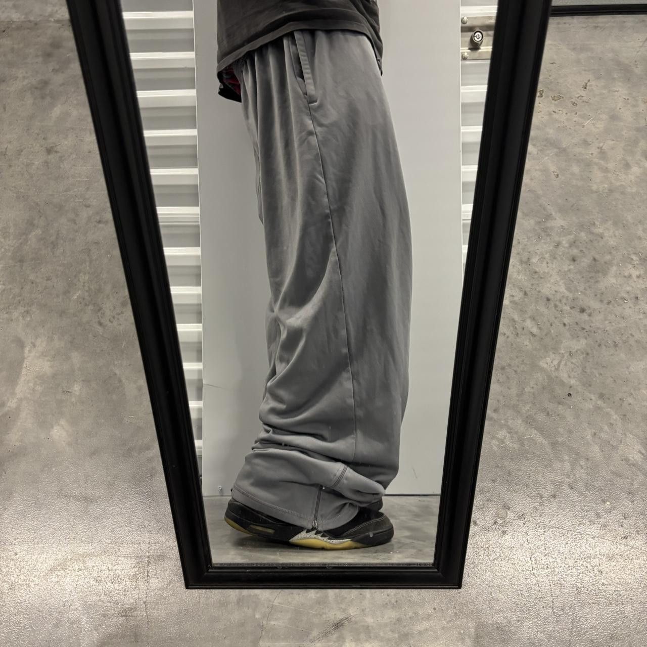 Russell Athletic × Vintage Crazy Vintage Y2K/2000s Baggy Grey Streetwear Russell Skater Sweatpants! Size US 34 / EU 50 - 1 Thumbnail