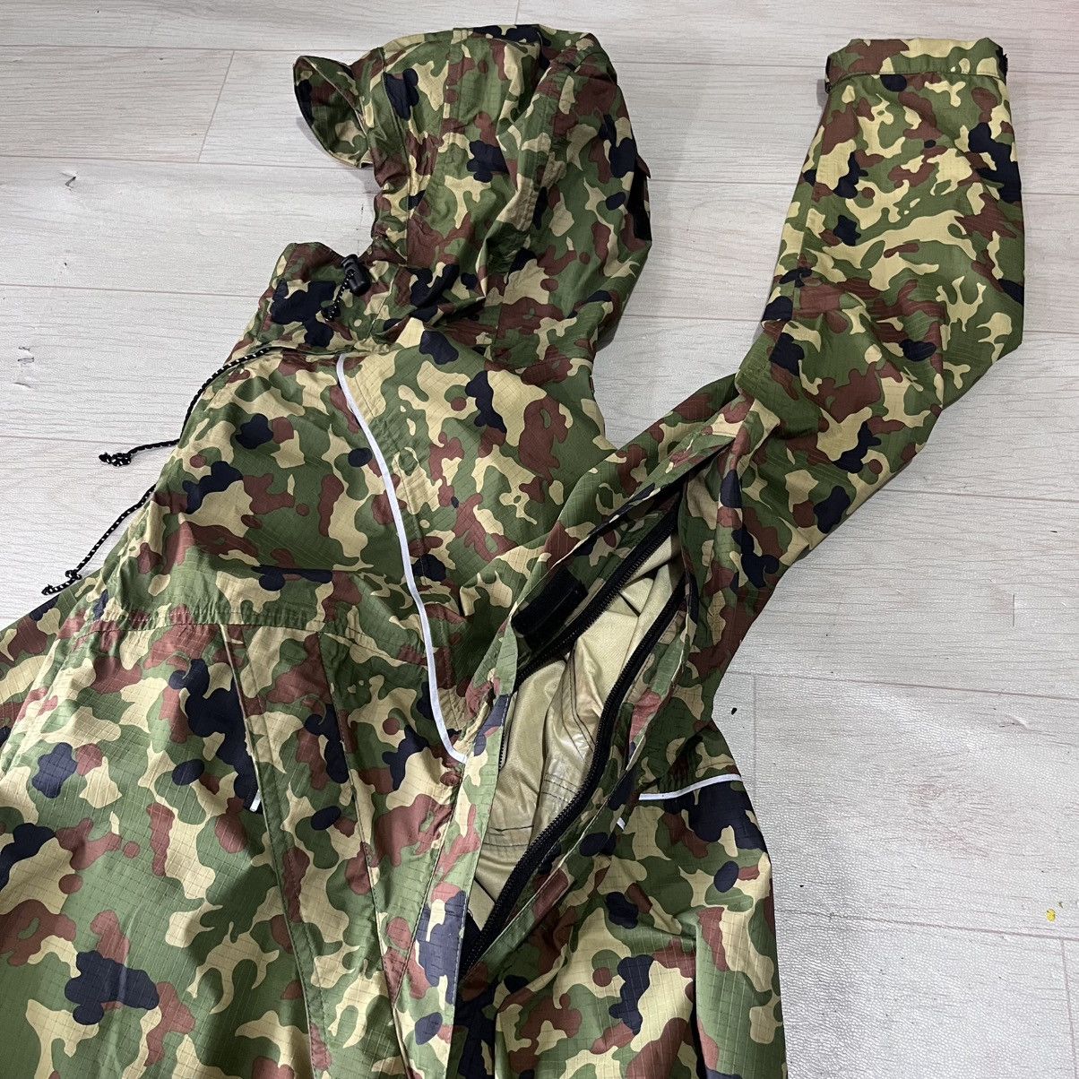 realmad HECTIC Masterpiece by Realmadhectic camo 3M reflective jacket Size US M / EU 48-50 / 2 - 7 Thumbnail