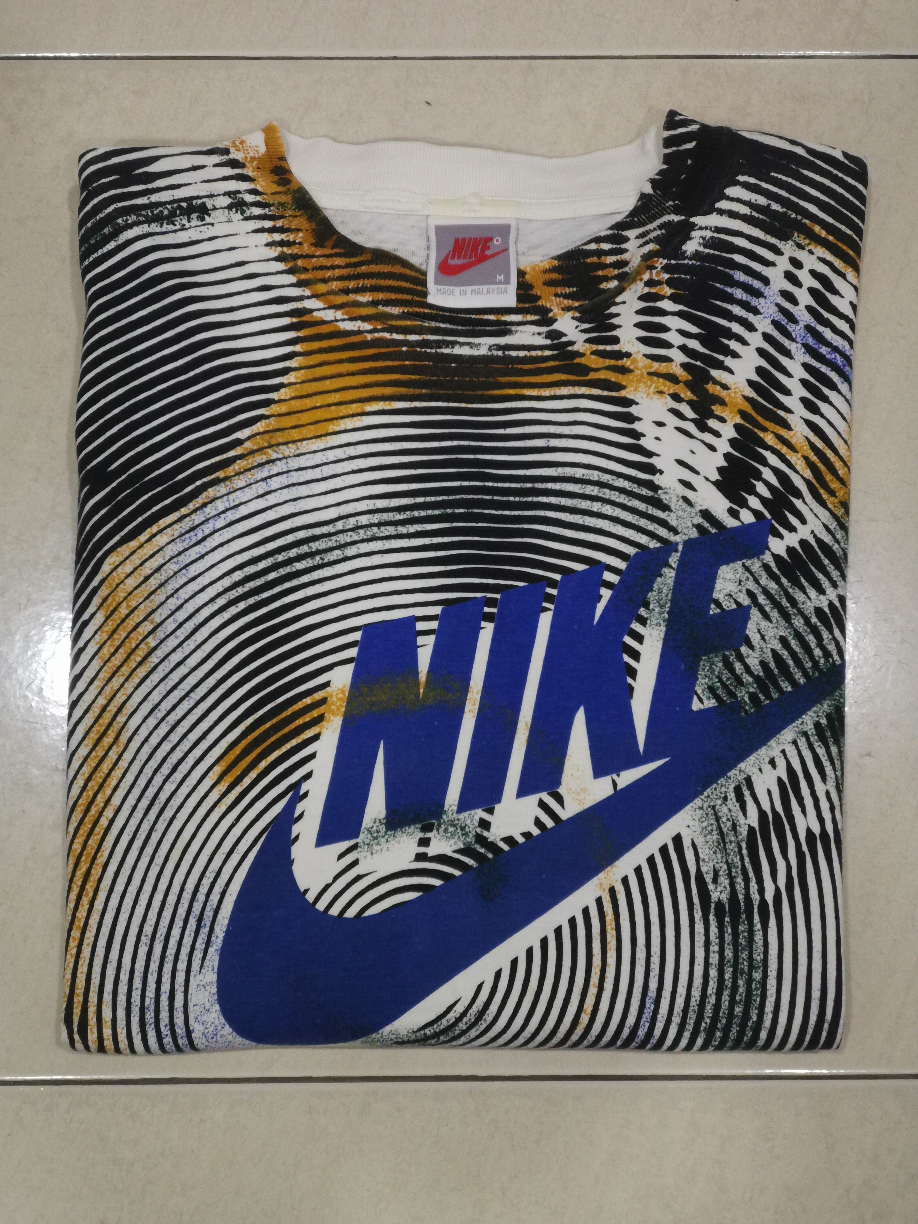 Nike VTG RARE 90s NIKE FLYING JORDAN ALL OVER PRINT GREY TAG Size US M / EU 48-50 / 2 - 7 Thumbnail