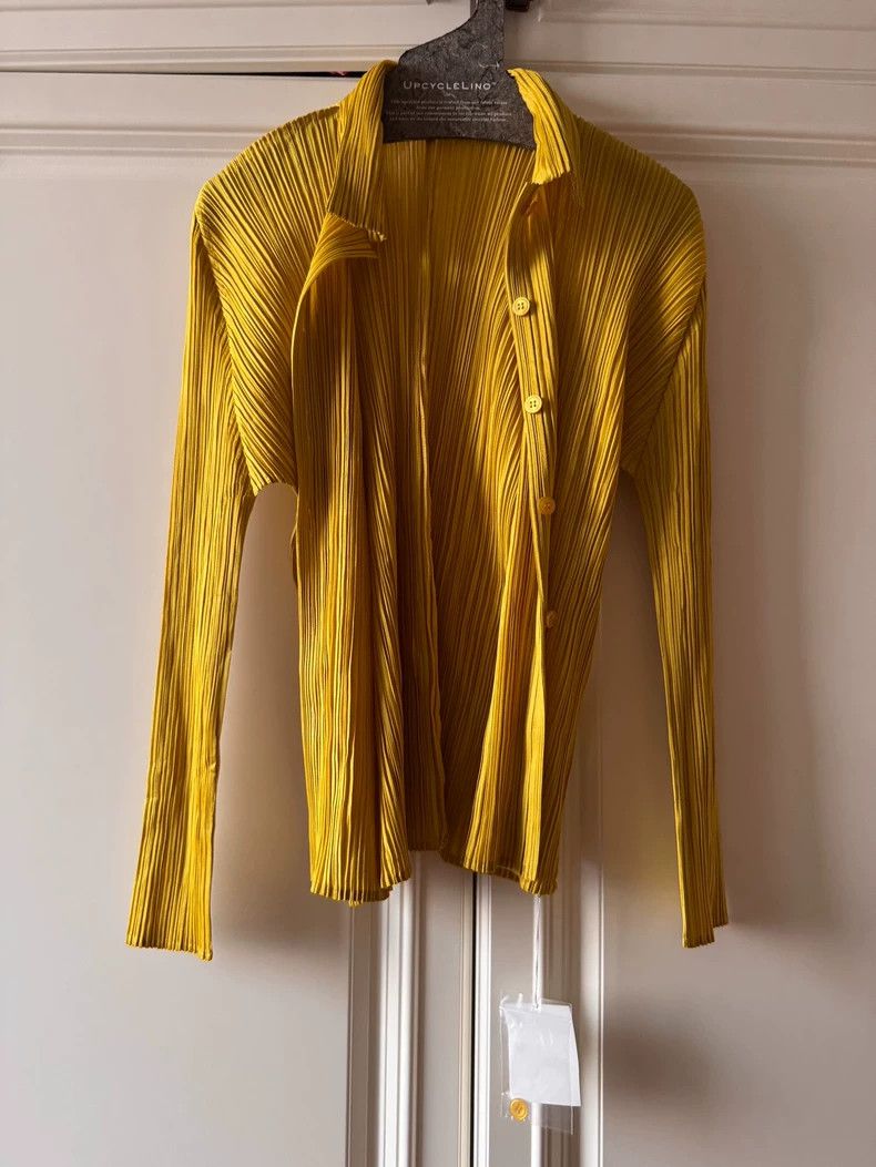 Issey Miyake Issey Miyake size:3 A ginger-yellow buttoned cardigan Size S / US 4 / IT 40 - 2 Thumbnail
