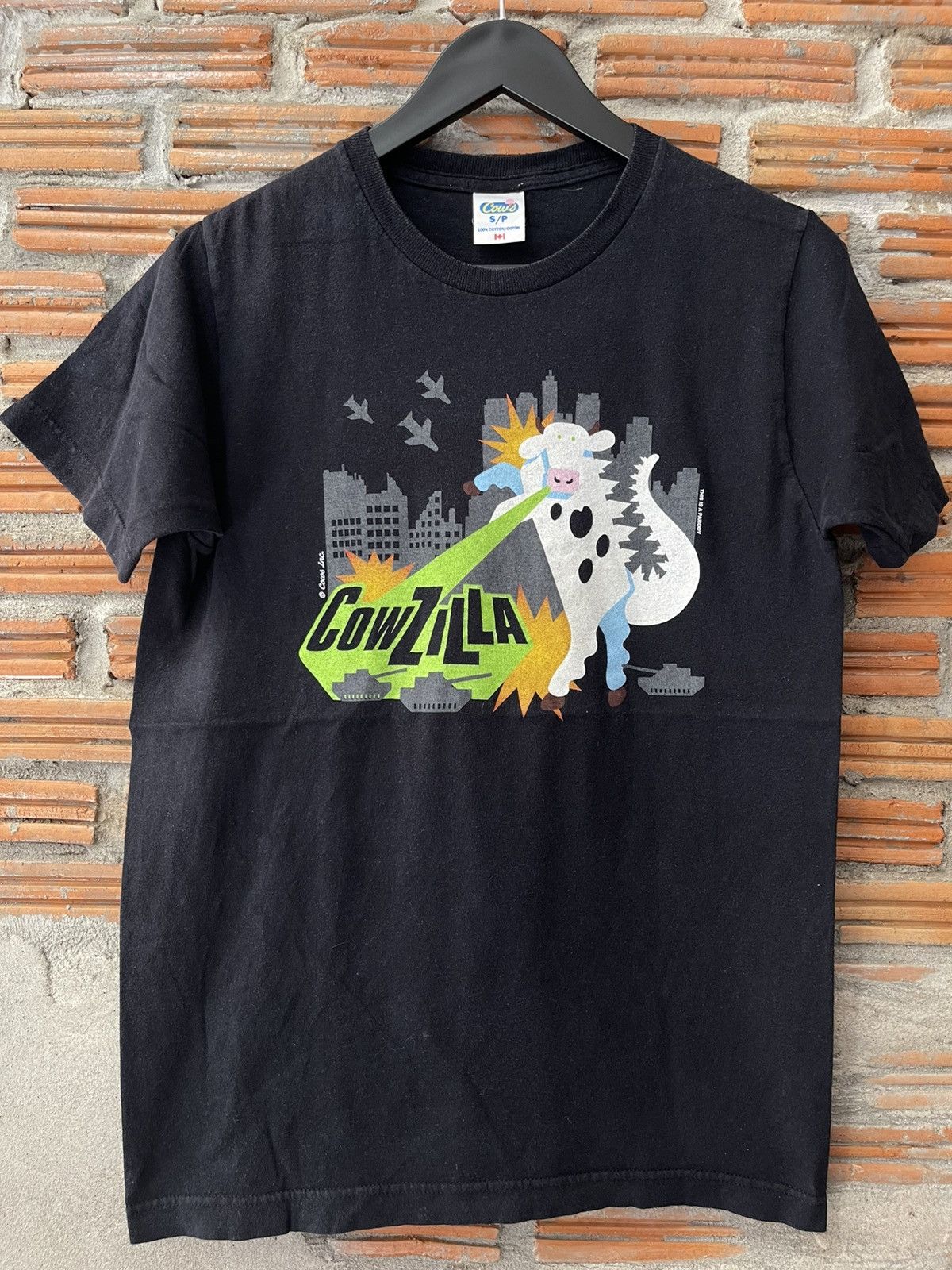 Other Vintage Y2K COWS Creamery Godzilla Parody "CowZilla" T-Shirt Size US S / EU 44-46 / 1 - 8 Thumbnail