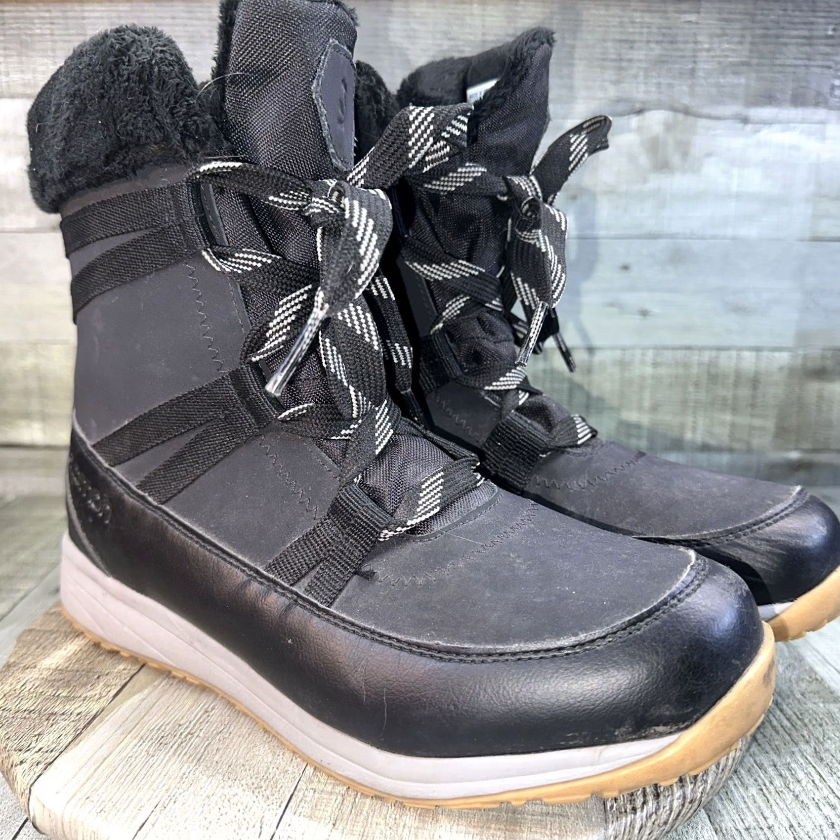 Salomon VINTAGE Women’s Salomon boots Black 9.5 Thinsulate Snow Boot Leather Women 9.5 US 9 1/2 EU Shoes Mens Girls not applicable Size US 10 / IT 40 - 2 Thumbnail