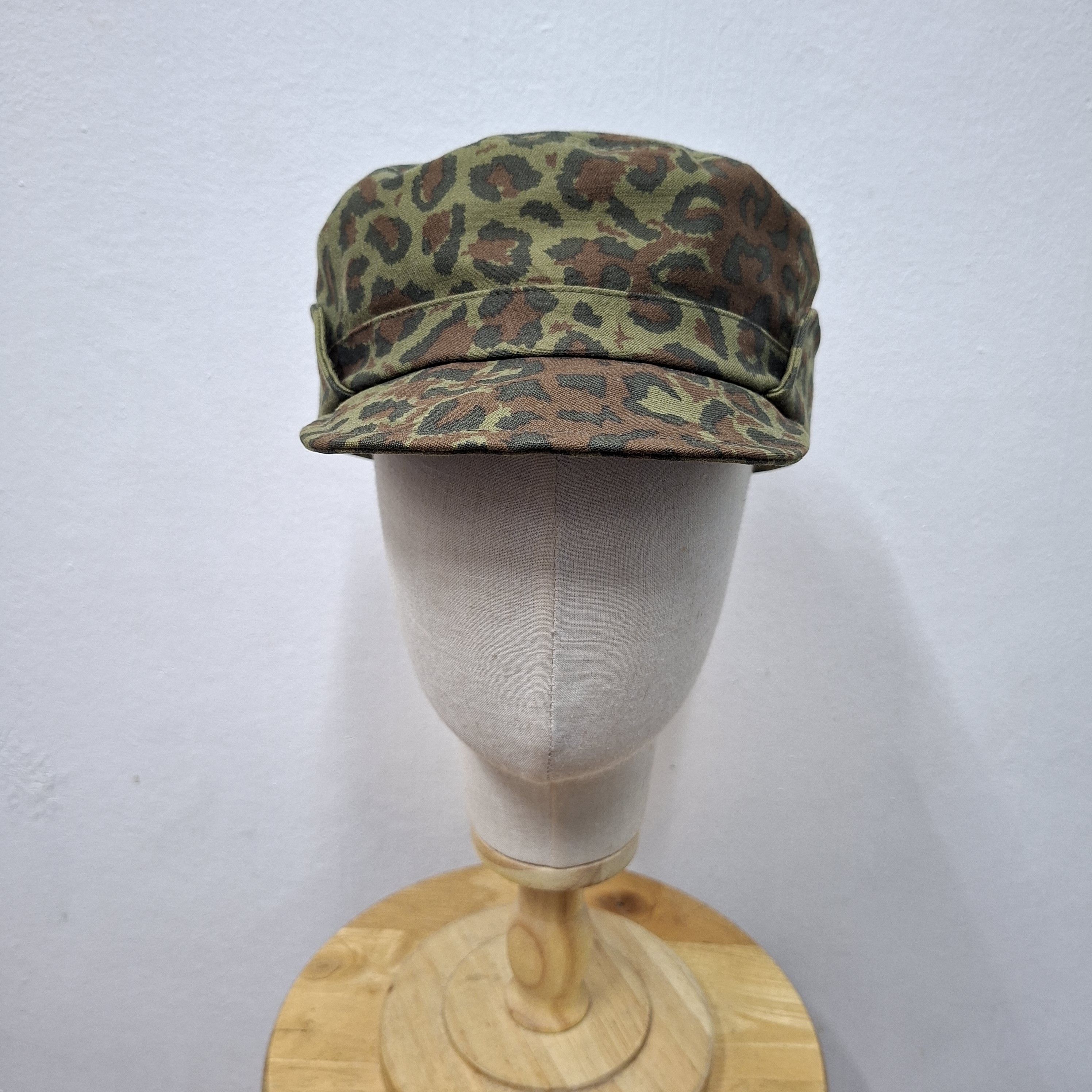 CA4LA 💥Ca4la japan x howl leopard military style earflap cap Size ONE SIZE - 3 Thumbnail