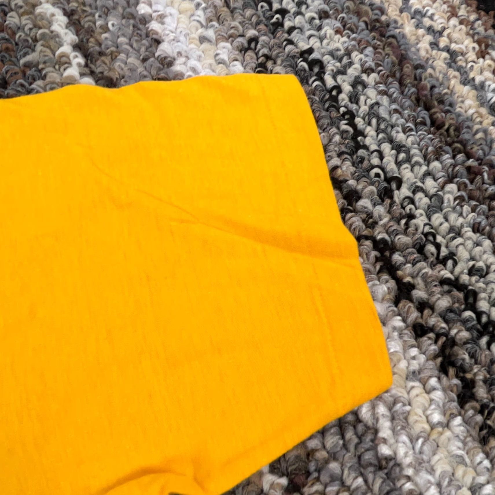 Hanes VINTAGE Hanes Shirt Men M Yellow Tee Long Sleeve Crew Neck 70s USA Wrestling Logo Beffy Size US M / EU 48-50 / 2 - 5 Thumbnail