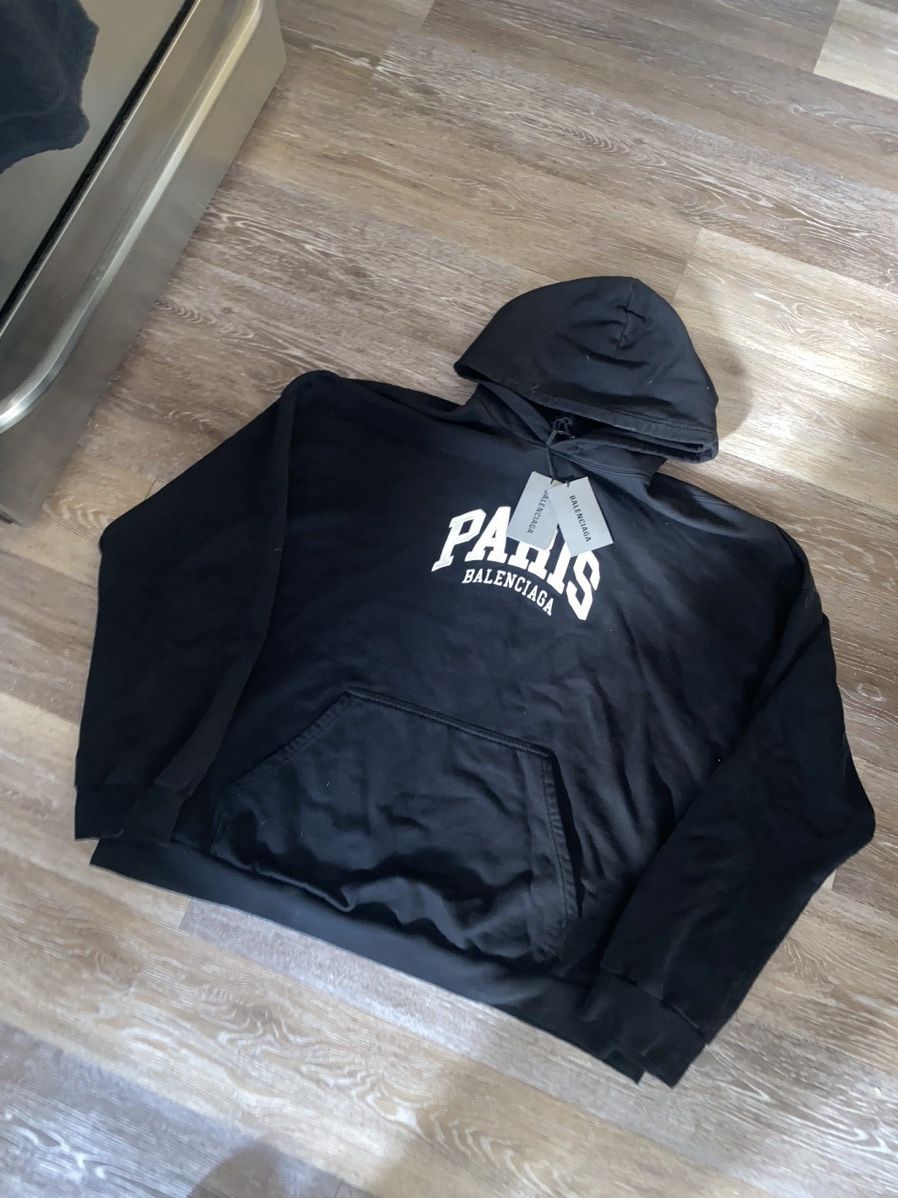 Balenciaga Balenciaga Paris College Varsity Style Hooded Pullover Size US L / EU 52-54 / 3 - 3 Thumbnail