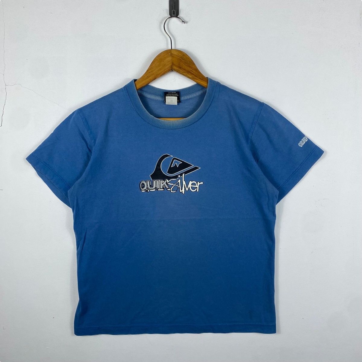Quiksilver Vintage 00's QUIKSILVER Logo Graphic Faded Tee Shirt Youth Size US S / EU 44-46 / 1 - 4 Thumbnail