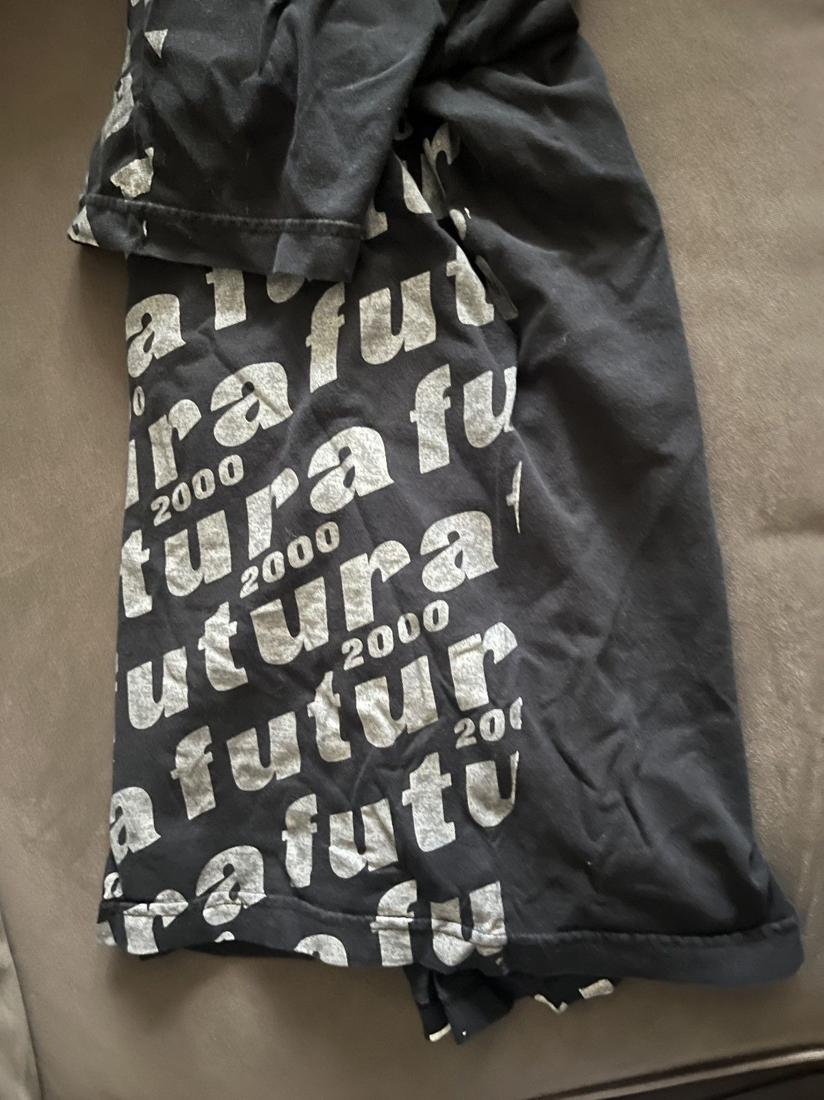 Futura Vintage Futura T shirt men's large Size US L / EU 52-54 / 3 - 10 Thumbnail
