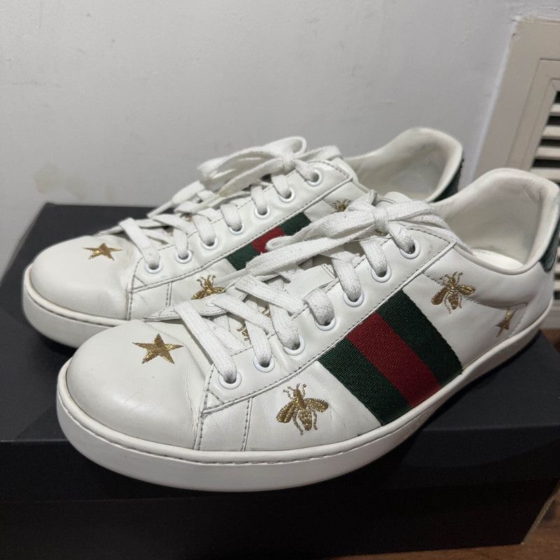 Gucci Gucci Ace Leather Bee Embroidered Sneakers 0079 Size US 8.5 / EU 41-42 - 1 Thumbnail