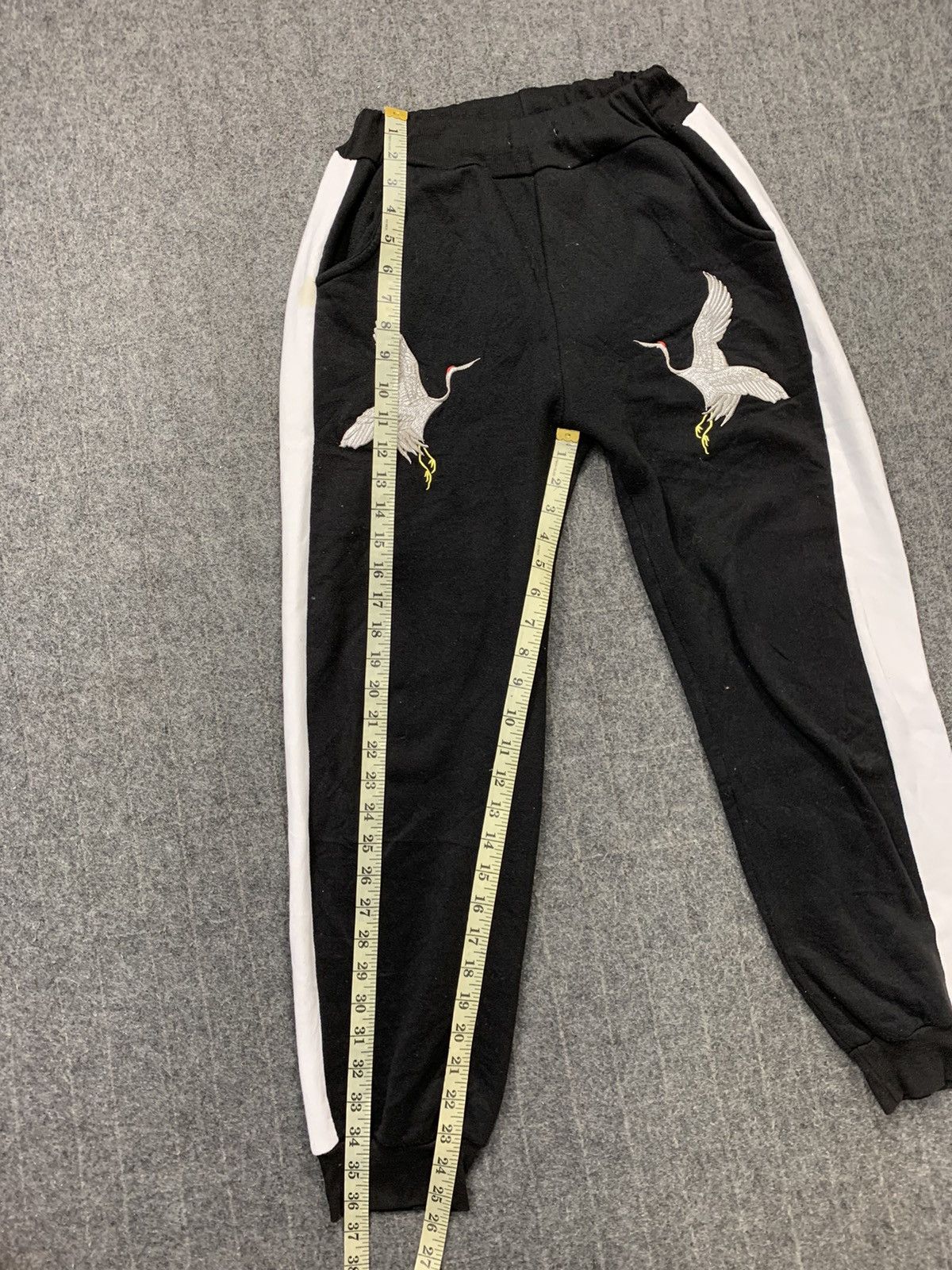 Custommade Jogger Stretchable Pant Embroidery Crane Bird Sukajan Style Size 28" / US 6 / IT 42 - 10 Thumbnail