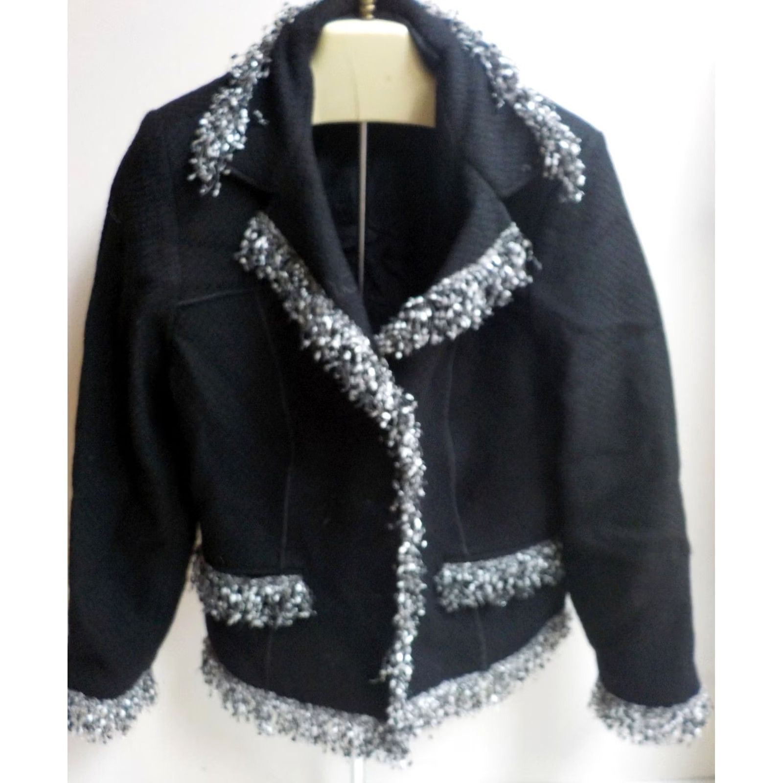 Vintage SIMORRA Barcelona Wool Fringe Trim Ladies Jacket SZ 12 Black 100% Wool Blazer Hip Length Size XL / US 12-14 / IT 48-50 - 2 Thumbnail