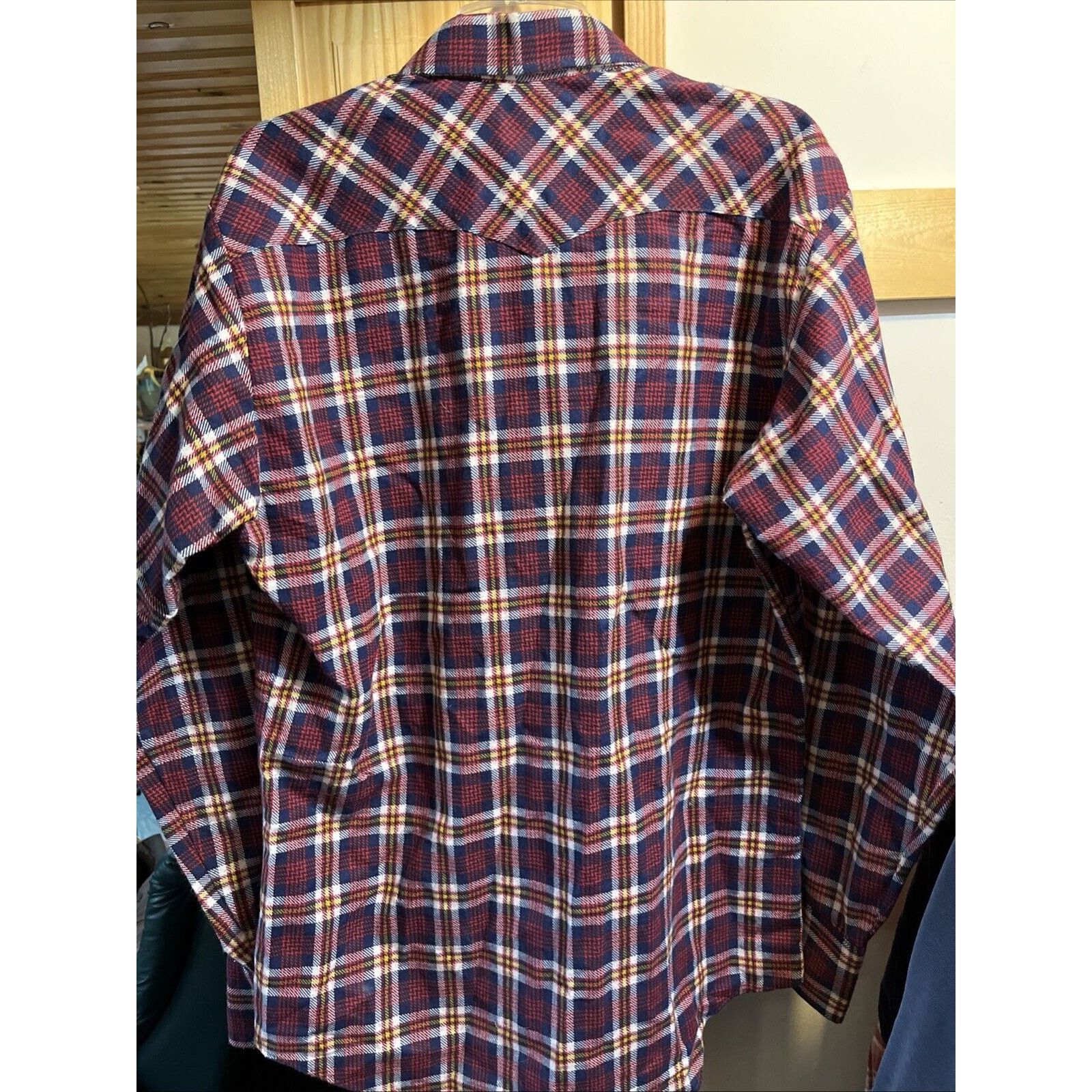 Other Bellcraft Vintage Men’s L Red Plaid LS Pearl Snap Western Size US L / EU 52-54 / 3 - 8 Thumbnail