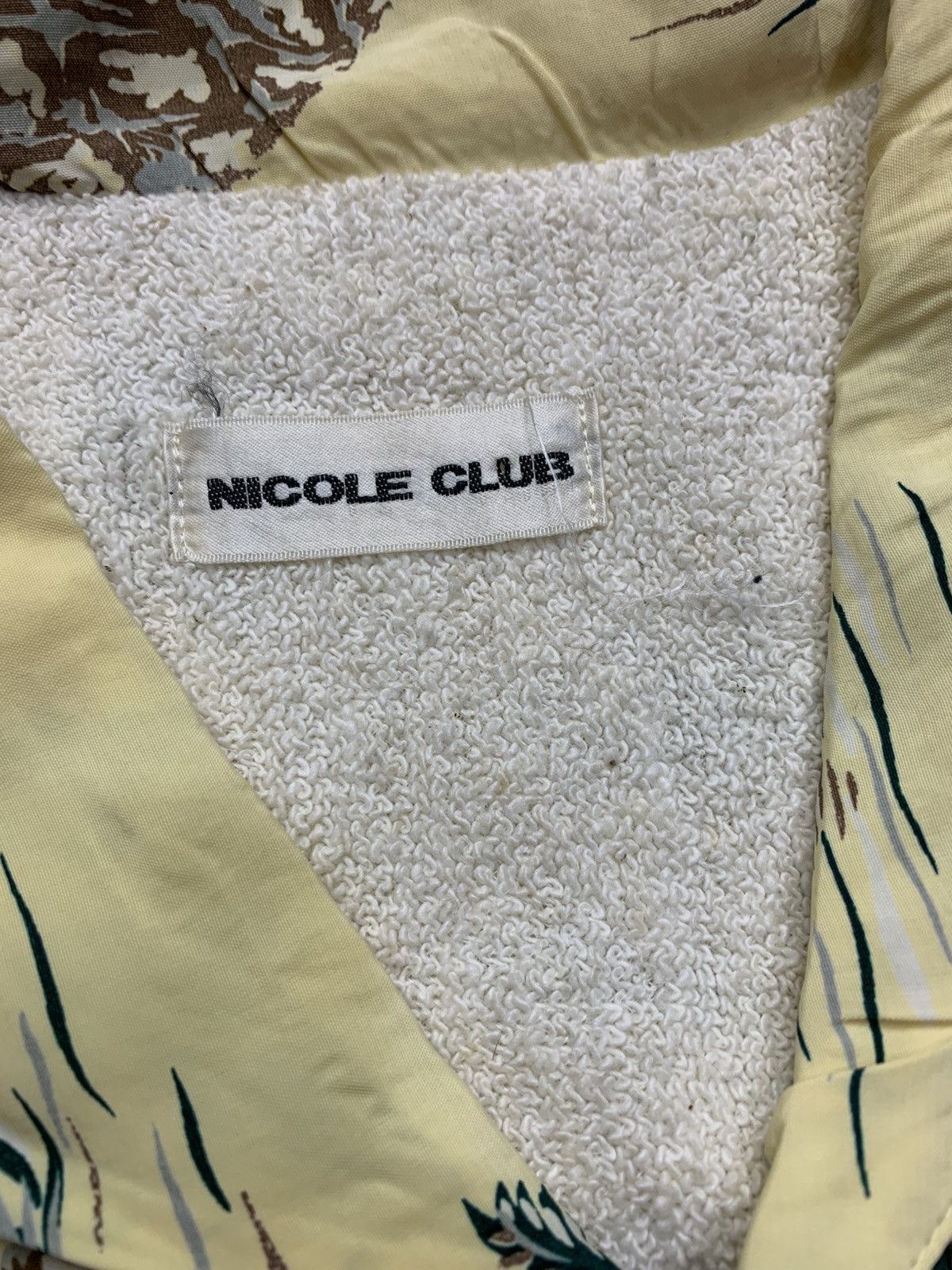 Nicole Club 🐍SOLD 🐍Vintage Nicole Club Hawaiian Shirt Boxy Fit Size US M / EU 48-50 / 2 - 5 Thumbnail