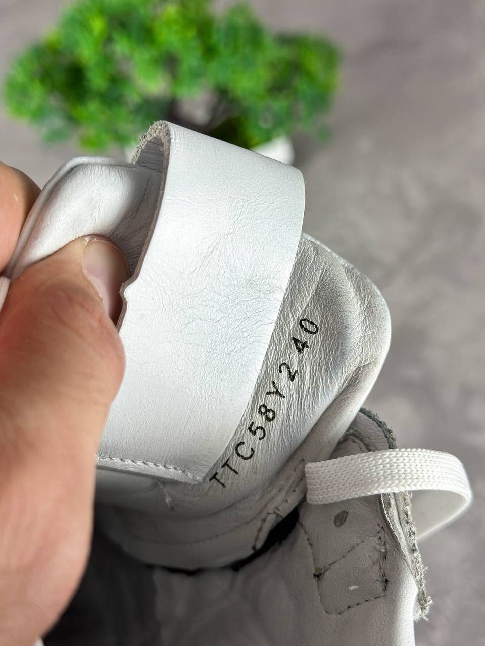 Valentino Valentino Garavani Leather Sneakers Size US 9 / IT 39 - 10 Thumbnail
