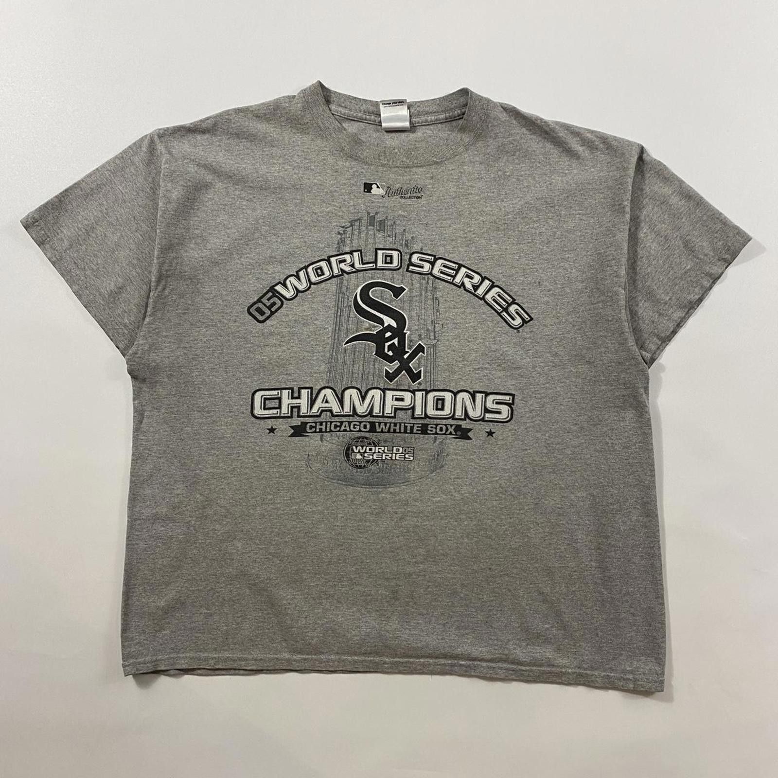 MLB 2005 Chicago White Sox World Series Champions grey tee Size US XL / EU 56 / 4 - 1 Thumbnail