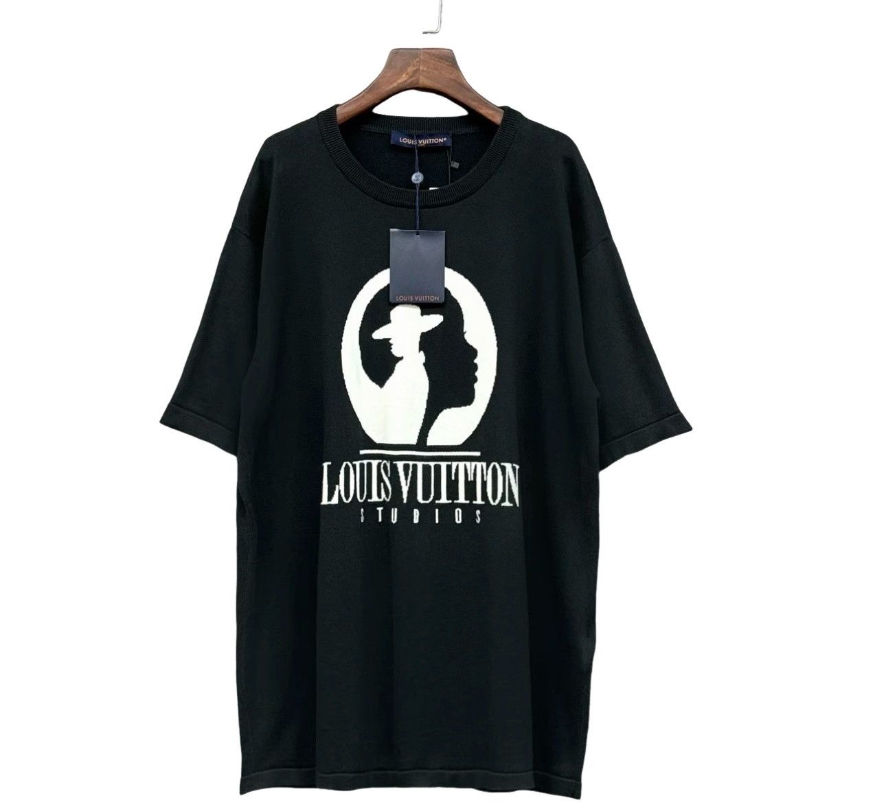 Louis Vuitton Louis Vuitton Studios Graphic Knit T-Shirt XL Size US XL / EU 56 / 4 - 1 Thumbnail