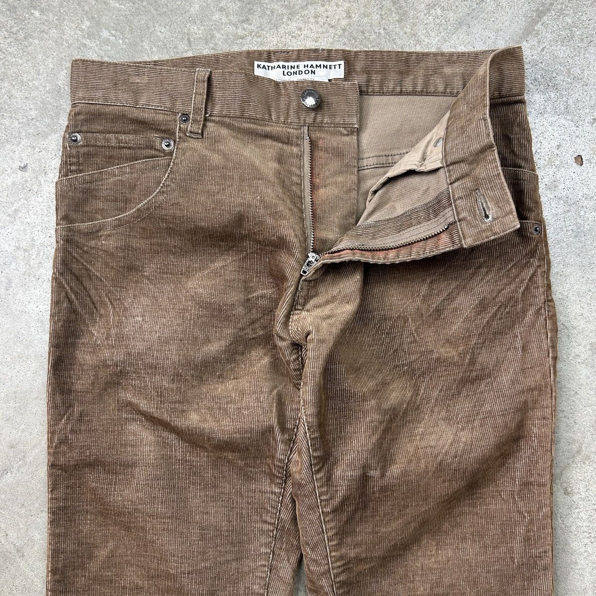 Katharine Hamnett London Katherine Hamnett London Corduroy Pants Size US 30 / EU 46 - 7 Thumbnail