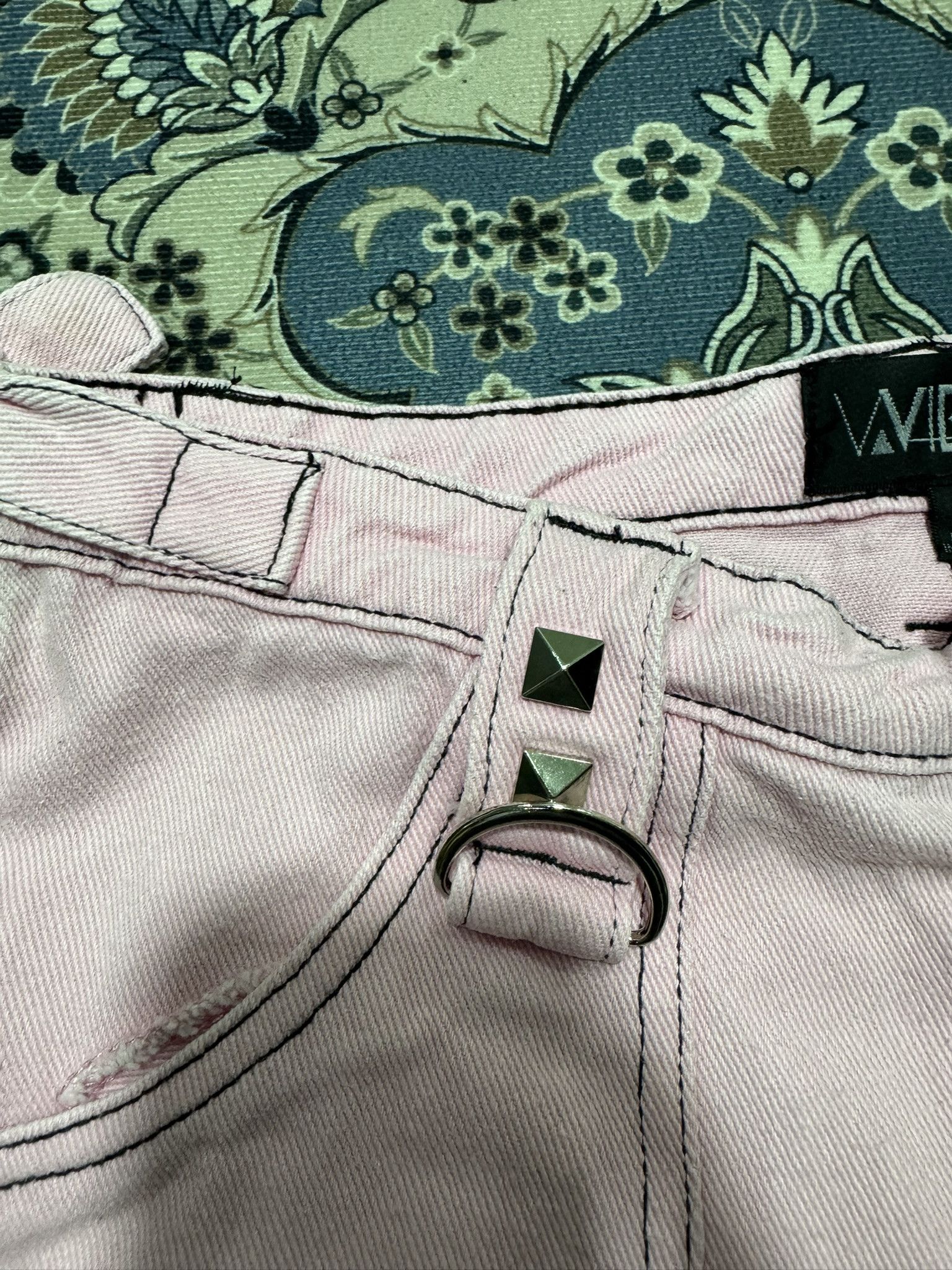 JNCO Widow Baggy Jeans JNCO Studded Wide Legs Sun Faded Size 30" / US 8 / IT 44 - 6 Thumbnail