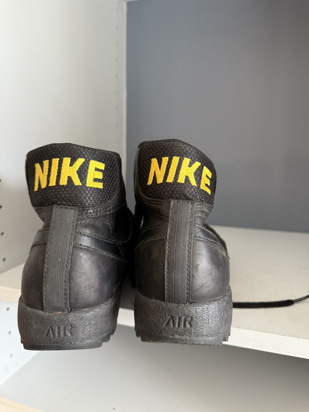 Nike Nike ACG Blazer High Black Gore Tex 2008 324693-002 Size US 10 / EU 43 - 2 Thumbnail