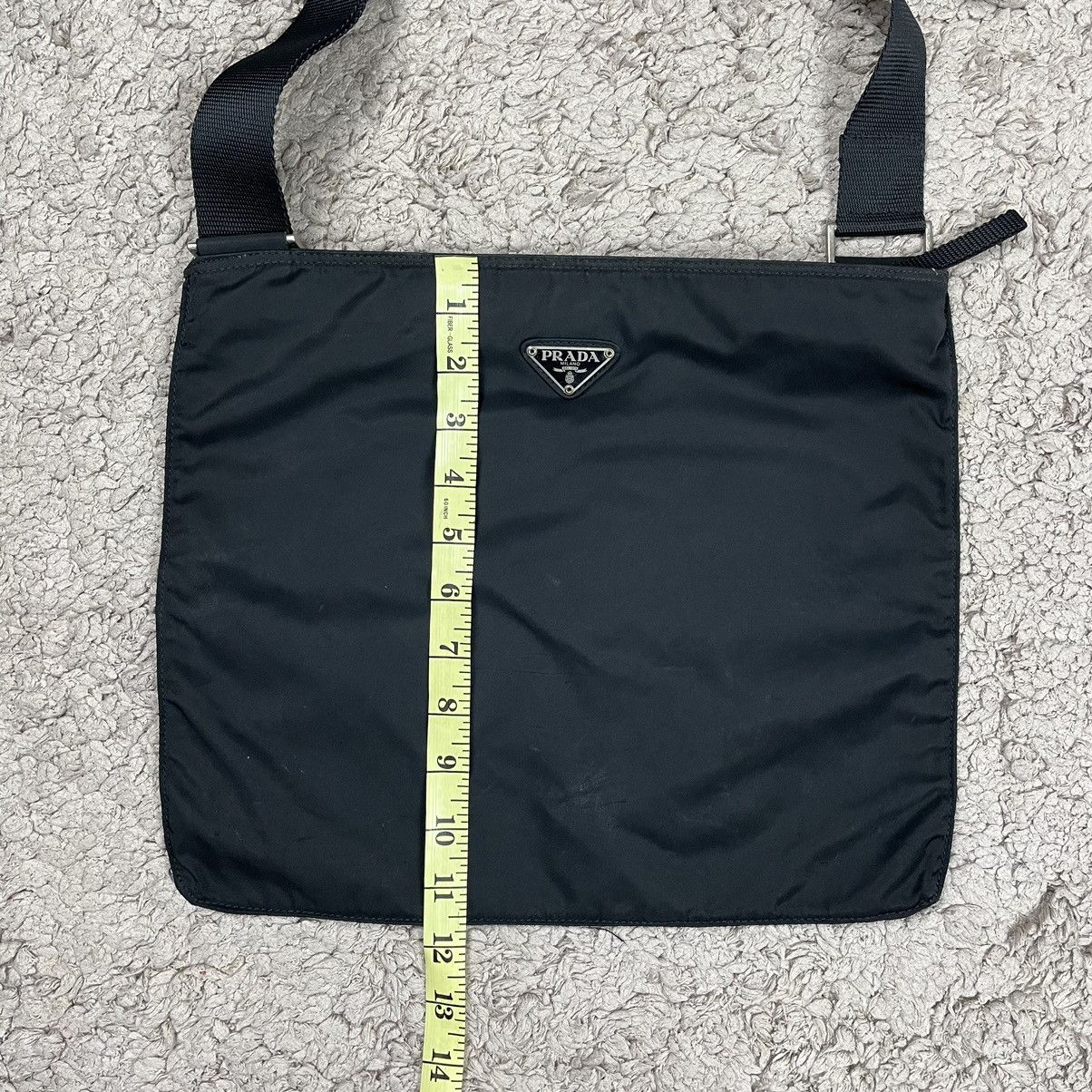 Prada × Vintage Vintage Prada Nylon Bag Size ONE SIZE - 18 Thumbnail
