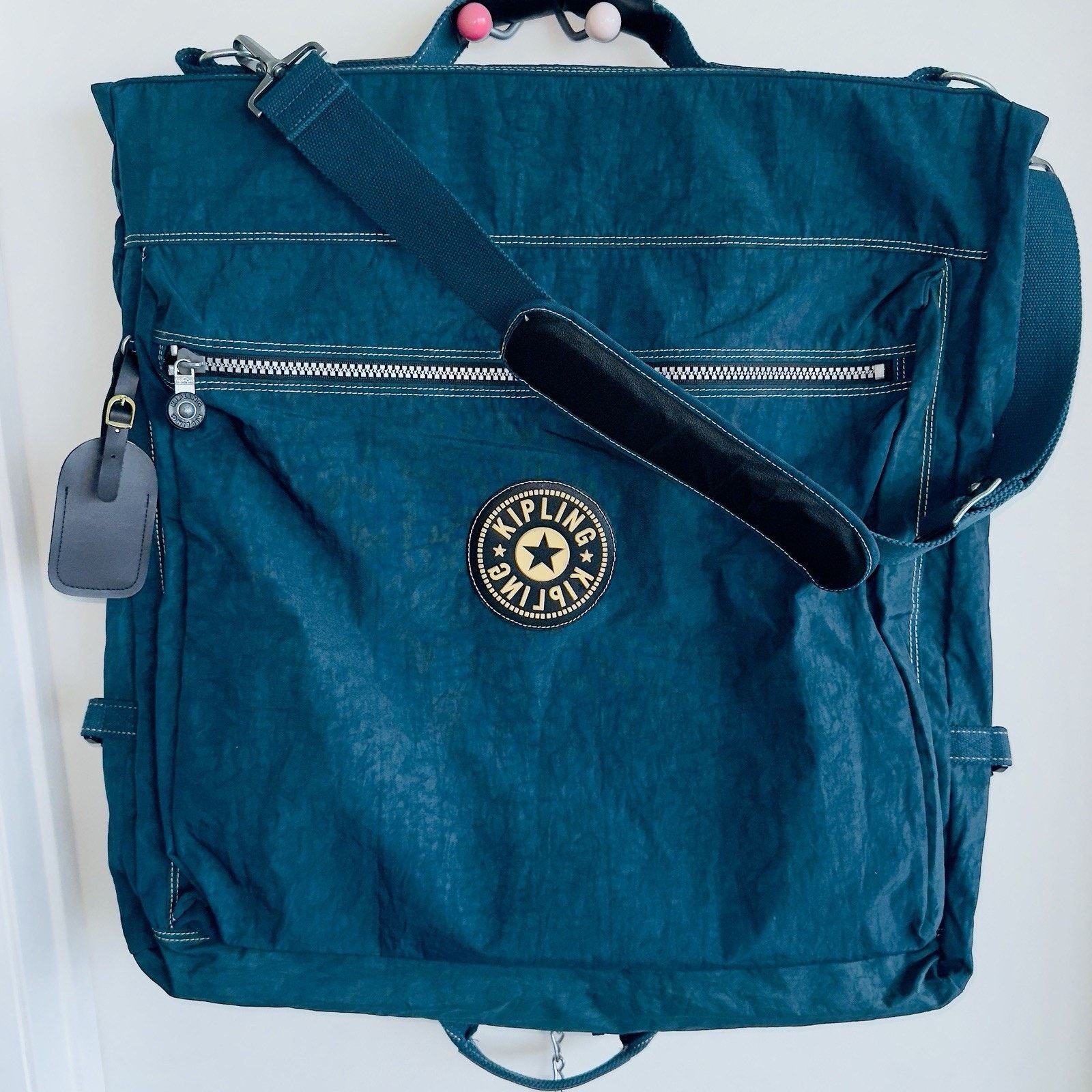 Huge Kipling Folding Garment Suit Bag Travel Closet Luggage in Green, Women's