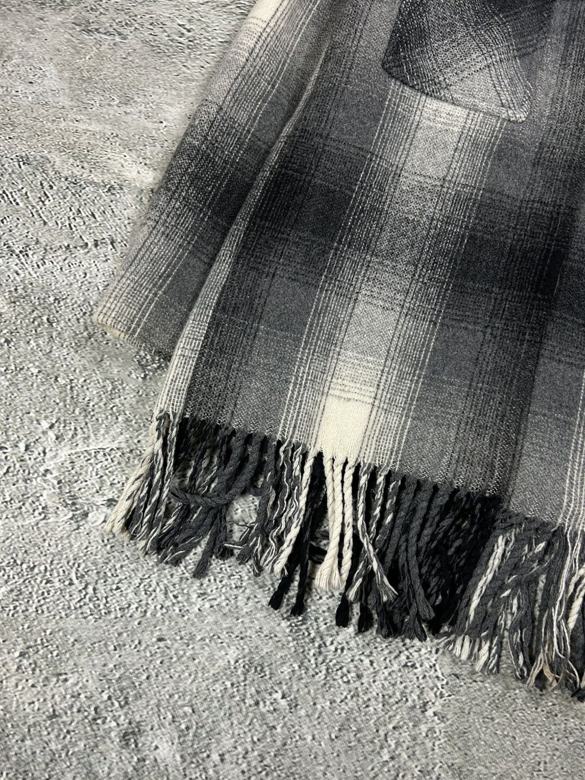 Alexander Wang Alexander Wang coat plaid wool grey with fringes Size US M / EU 48-50 / 2 - 3 Thumbnail