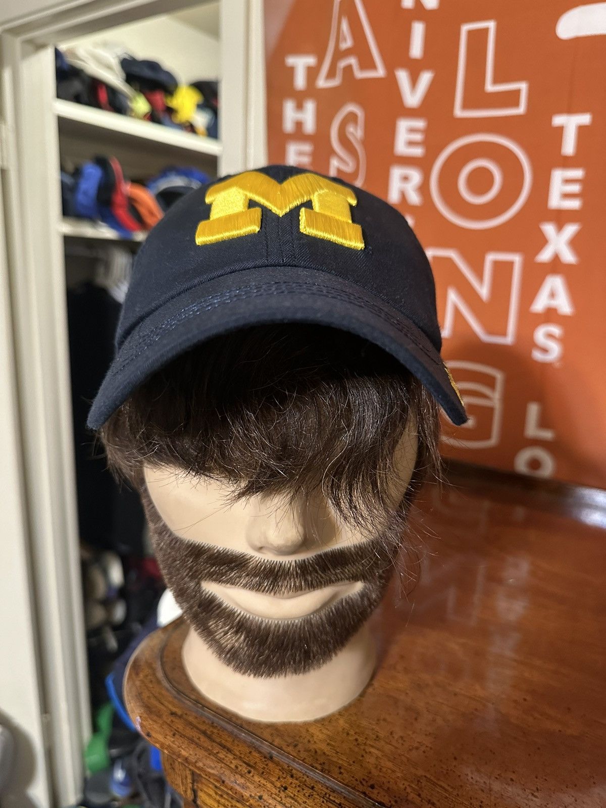 NCAA × Vintage Vintage Woman’s NCAA Michigan Wolverine hat 00s Size ONE SIZE - 1 Thumbnail
