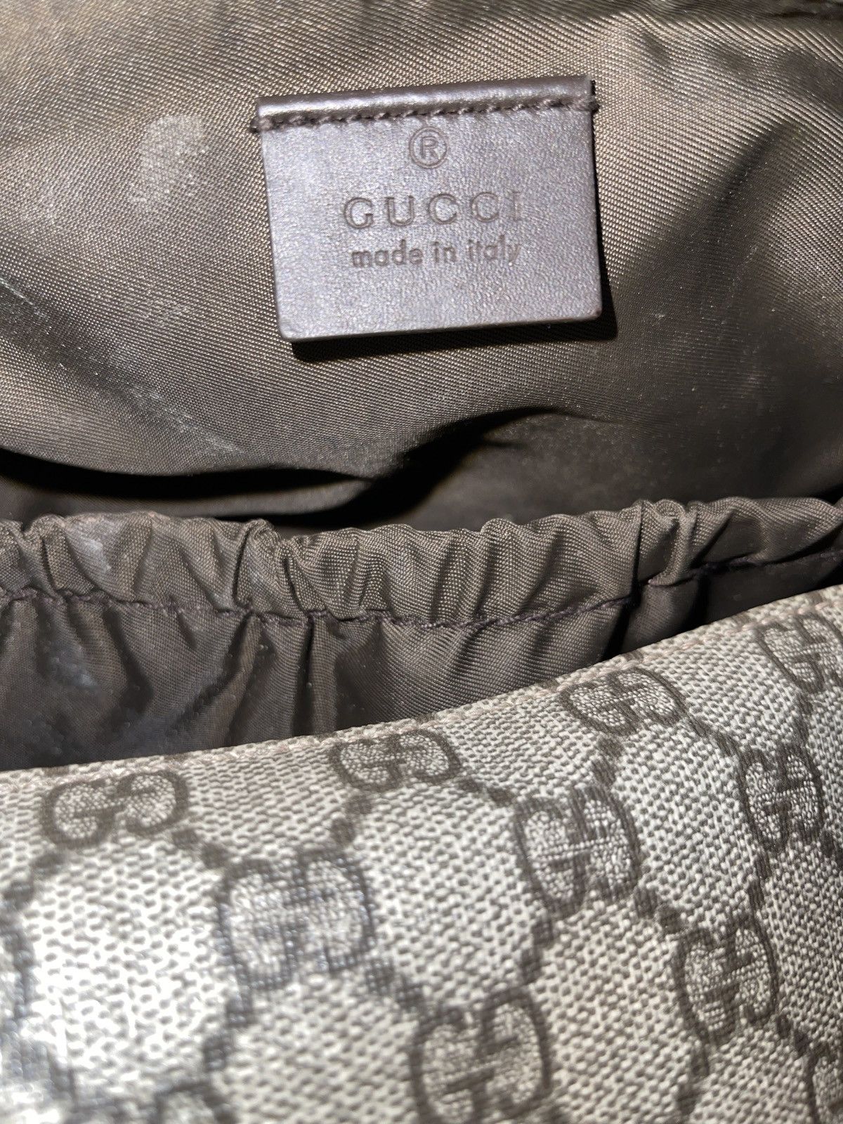 Gucci GG Supreme Medium Diaper Bag Size ONE SIZE - 10 Thumbnail