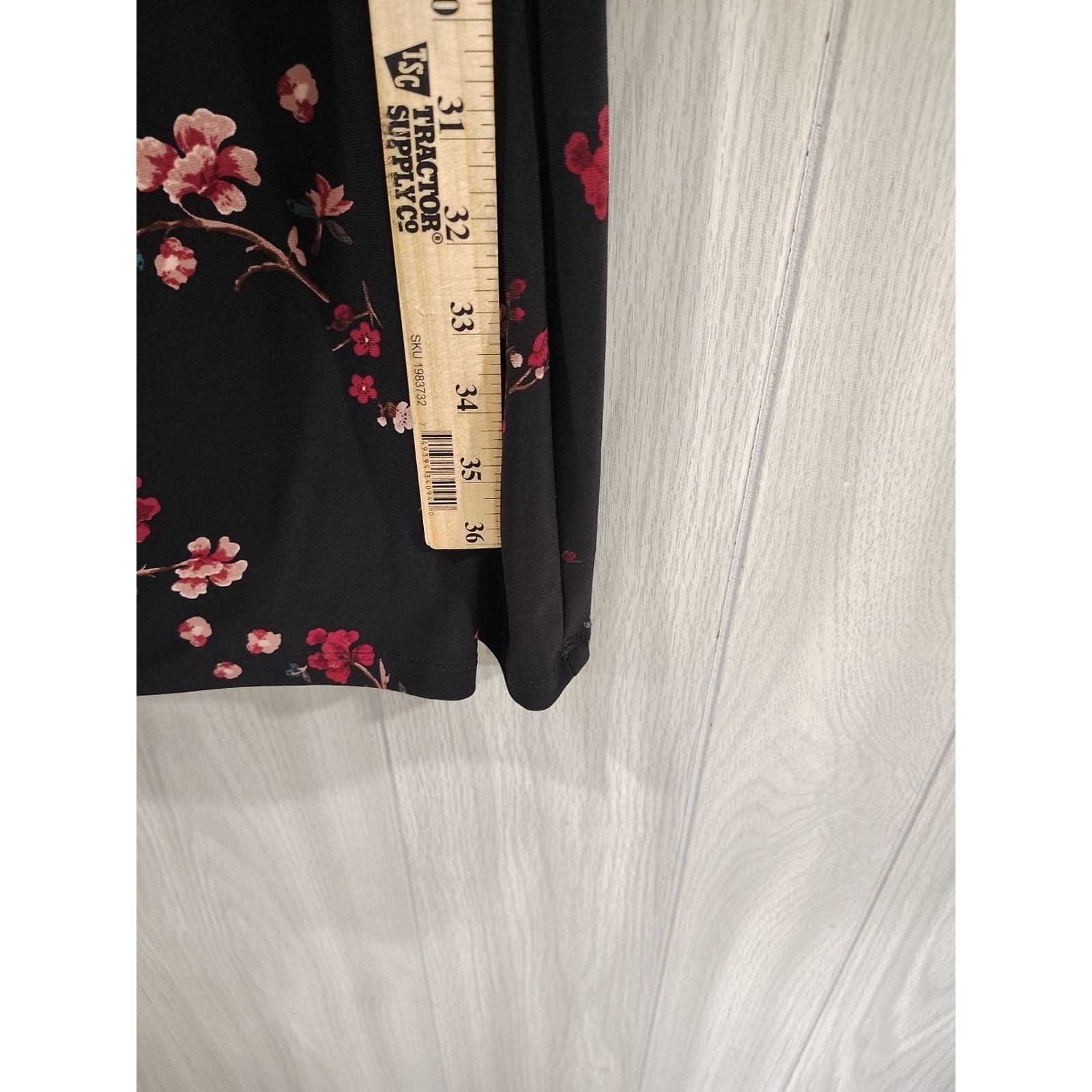 Lauren Ralph Lauren Women's Lauren Ralph Lauren Dark Floral Faux Wrap Size 10 Size L / US 10 / IT 46 - 6 Thumbnail
