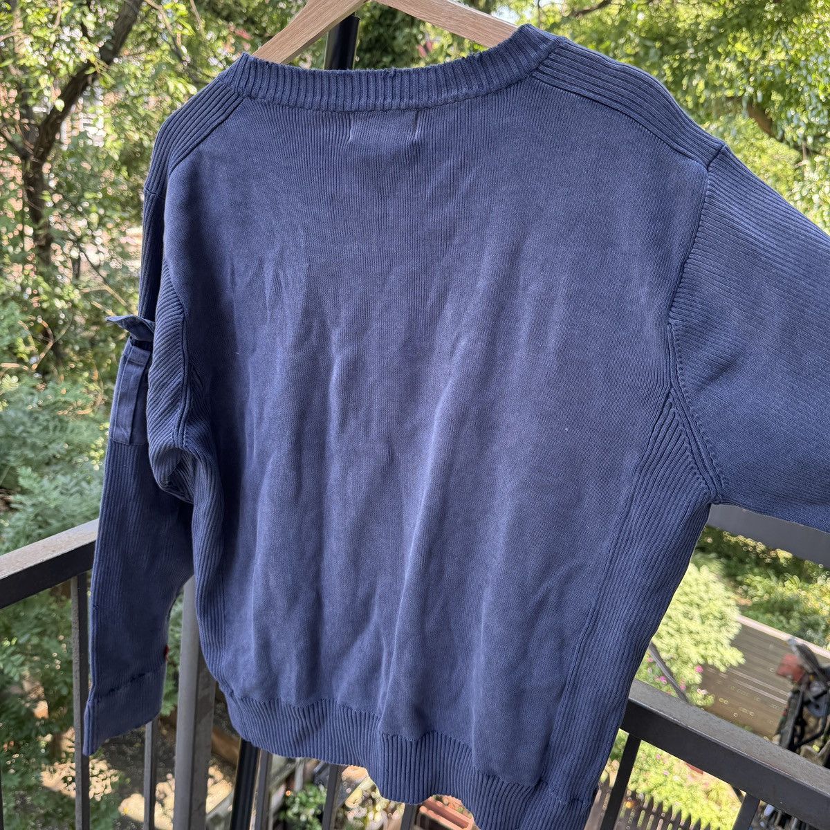 Vintage Thrashed Faded Distressed Levi’s Ribbed Shirt Sweatshirt ERD Size US L / EU 52-54 / 3 - 6 Thumbnail
