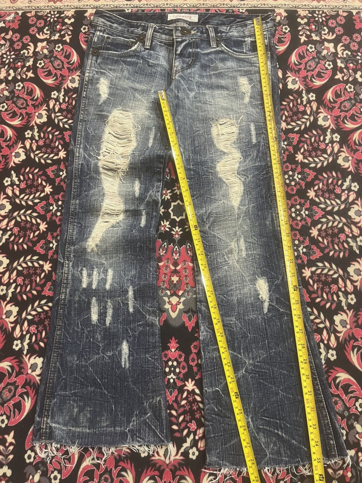 If Six Was Nine Japanese Brand Hollis Blue Cracked Washed Ripped Flare Jeans Size 28" / US 6 / IT 42 - 10 Thumbnail