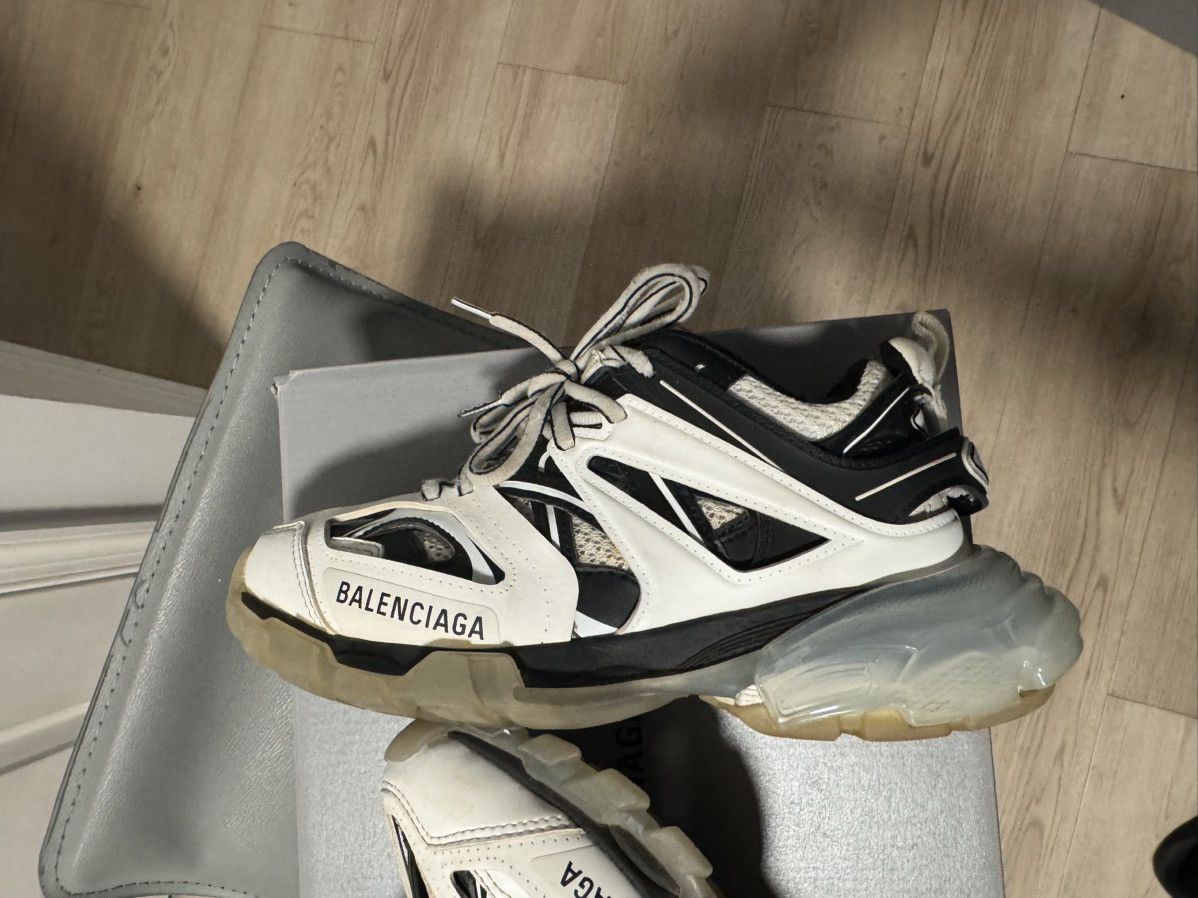 Balenciaga Womens Balenciaga Track Sneakers Size US 5 / IT 35 - 9 Thumbnail