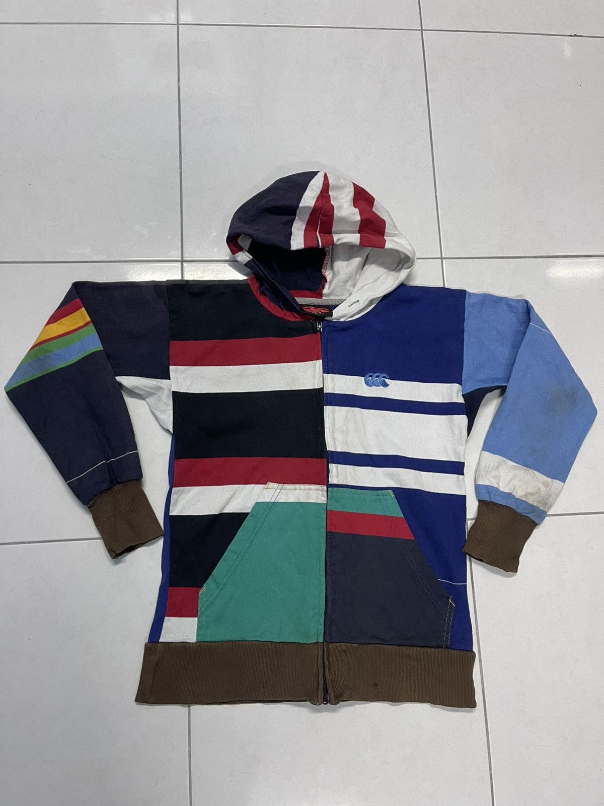 Canterbury of New Zealand VINTAGE CANTERBURRY MULTICOLOUR HOODIES VERY RARE Size US S / EU 44-46 / 1 - 1 Thumbnail