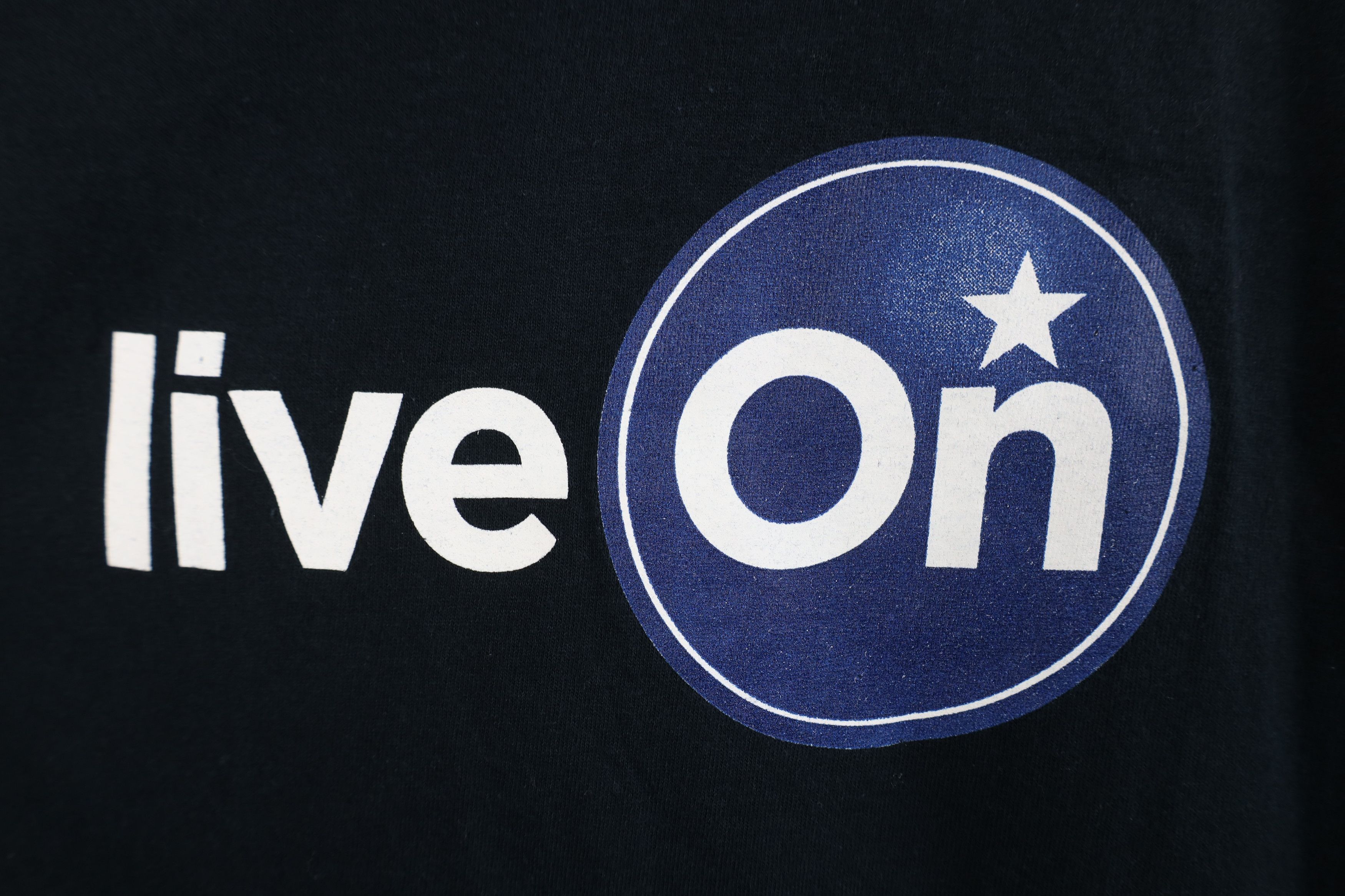 Vintage Vintage Y2K Live On On Star Navigation Car Sleeve T-Shirt Size US XL / EU 56 / 4 - 4 Thumbnail