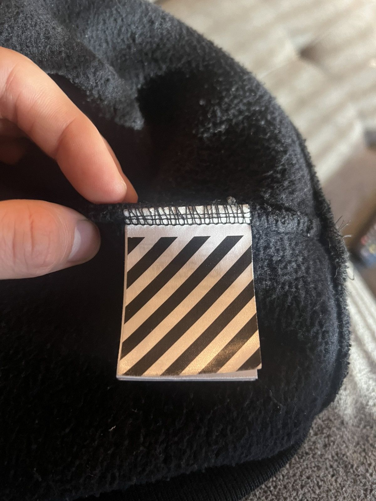 Off-White Off White Othelo’s Wolf Print Crewneck Sweatshirt Black Size US S / EU 44-46 / 1 - 7 Thumbnail