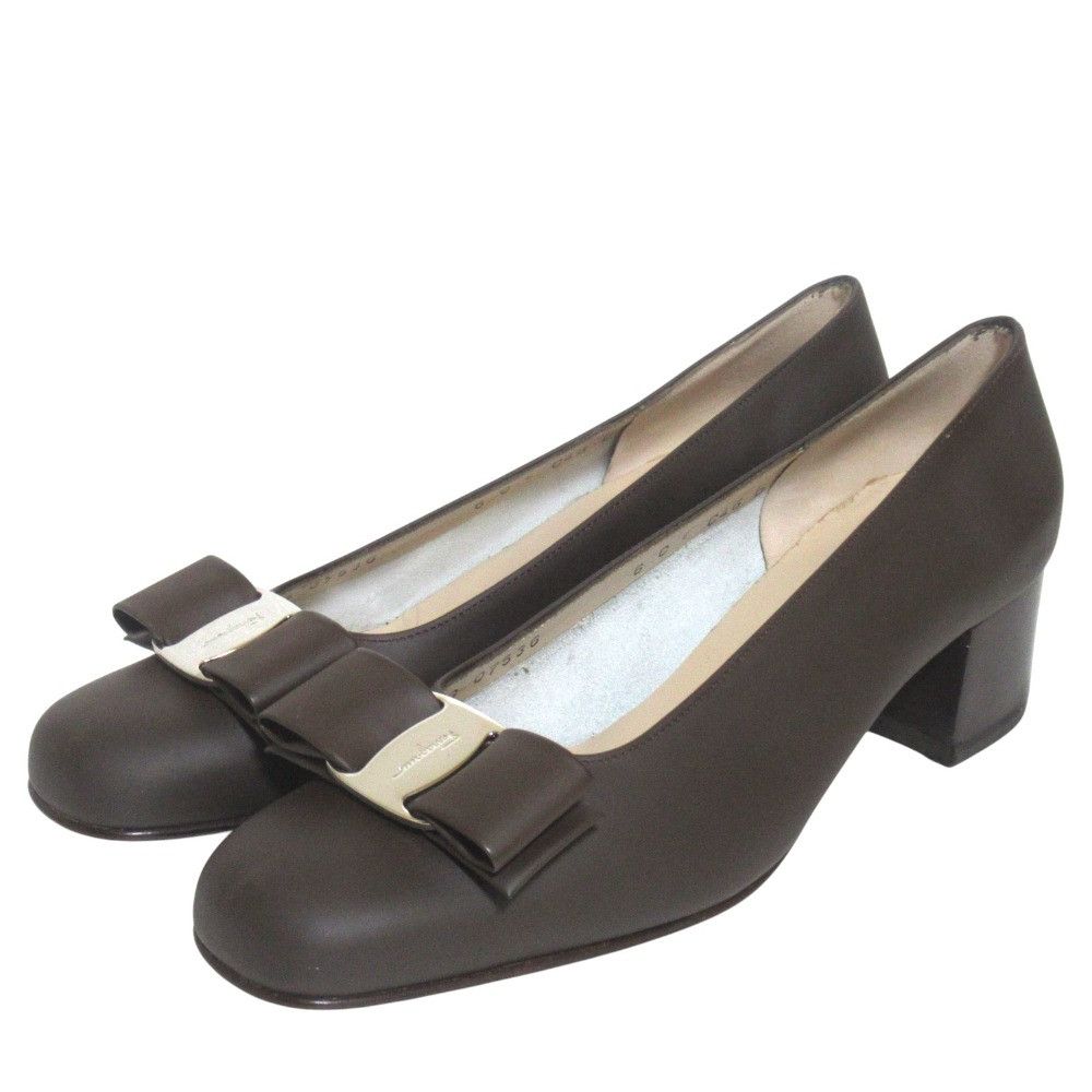 Salvatore Ferragamo Salvatore Ferragamo Salvatore Ferragamo Vara Calf Leather Pumps Leather Shoes DUTY FREE for USA Size ONE SIZE - 1 Thumbnail