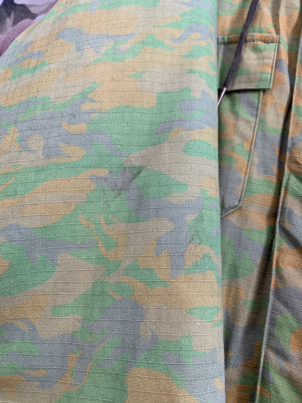 Japanese Brand Kriff Mayor Camo Fire Wood World Wide Camp Jacket Hooded Size US S / EU 44-46 / 1 - 12 Thumbnail