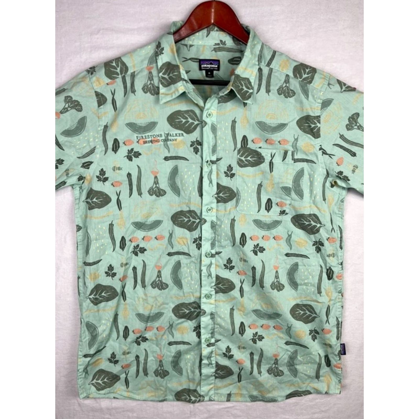 Patagonia Patagonia Shirt Mens XL Green Tropical Garden Button-Up Size US XL / EU 56 / 4 - 2 Thumbnail