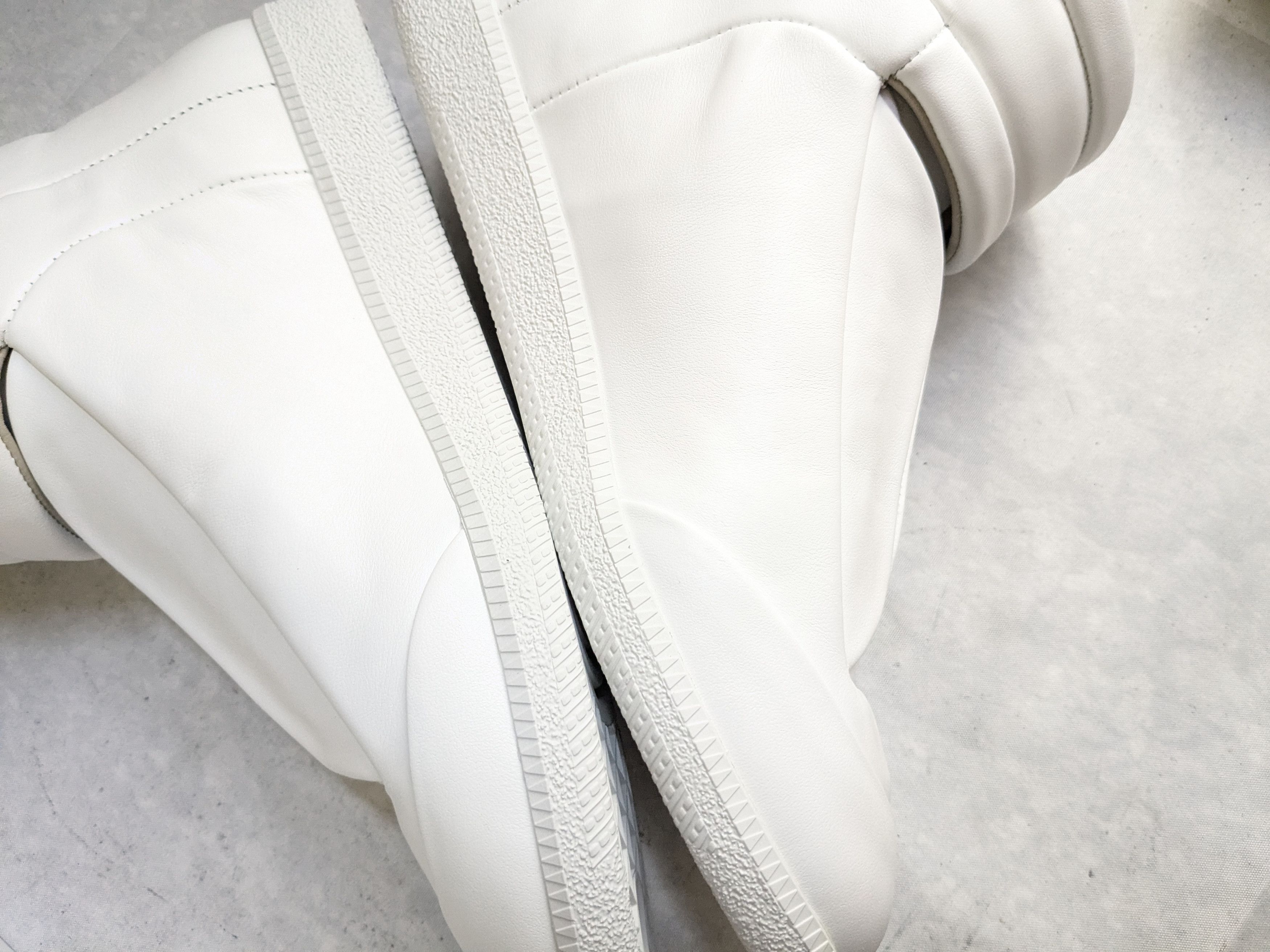 Maison Margiela Maison Margiela Future Sneakers White 11 44 High Tops Size US 11 / EU 44 - 11 Thumbnail