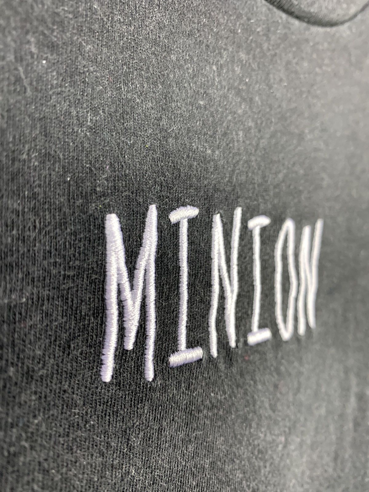 Cartoon Network Steals! Despicable Me Minions Cartoon Movie Tee Size US M / EU 48-50 / 2 - 6 Thumbnail