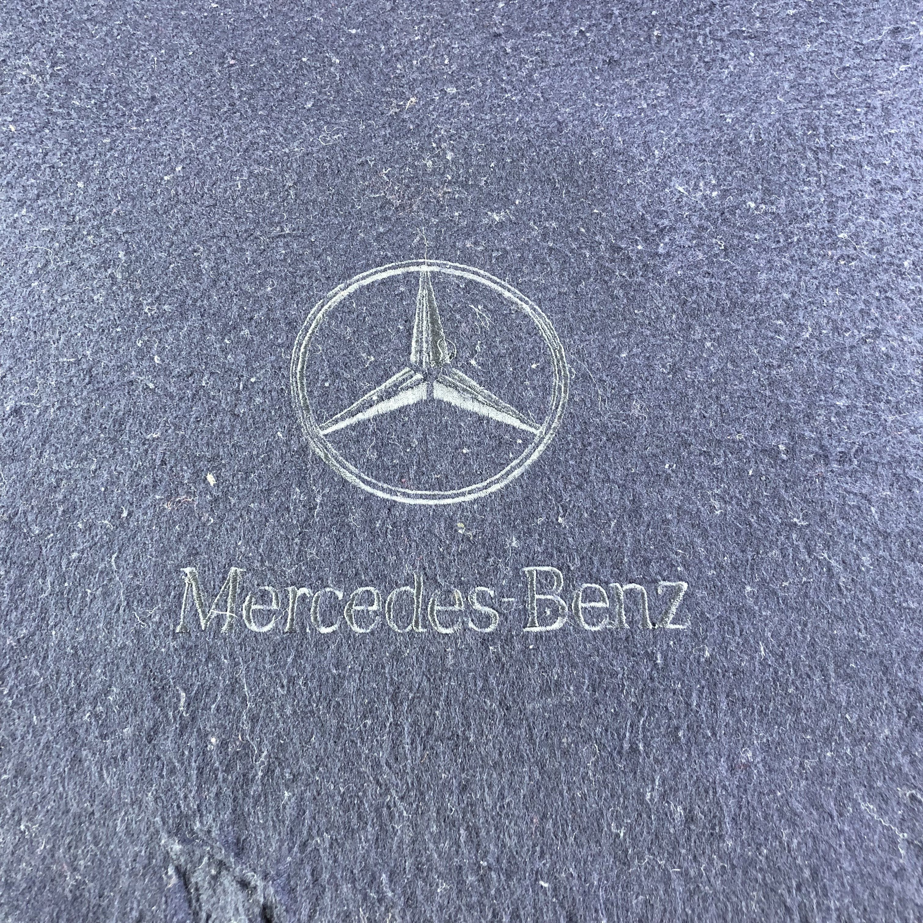 Mercedes-Benz Mercedes-Benz Big Wool Scarf Muffler Cape Wrap V1298 Size ONE SIZE - 3 Thumbnail
