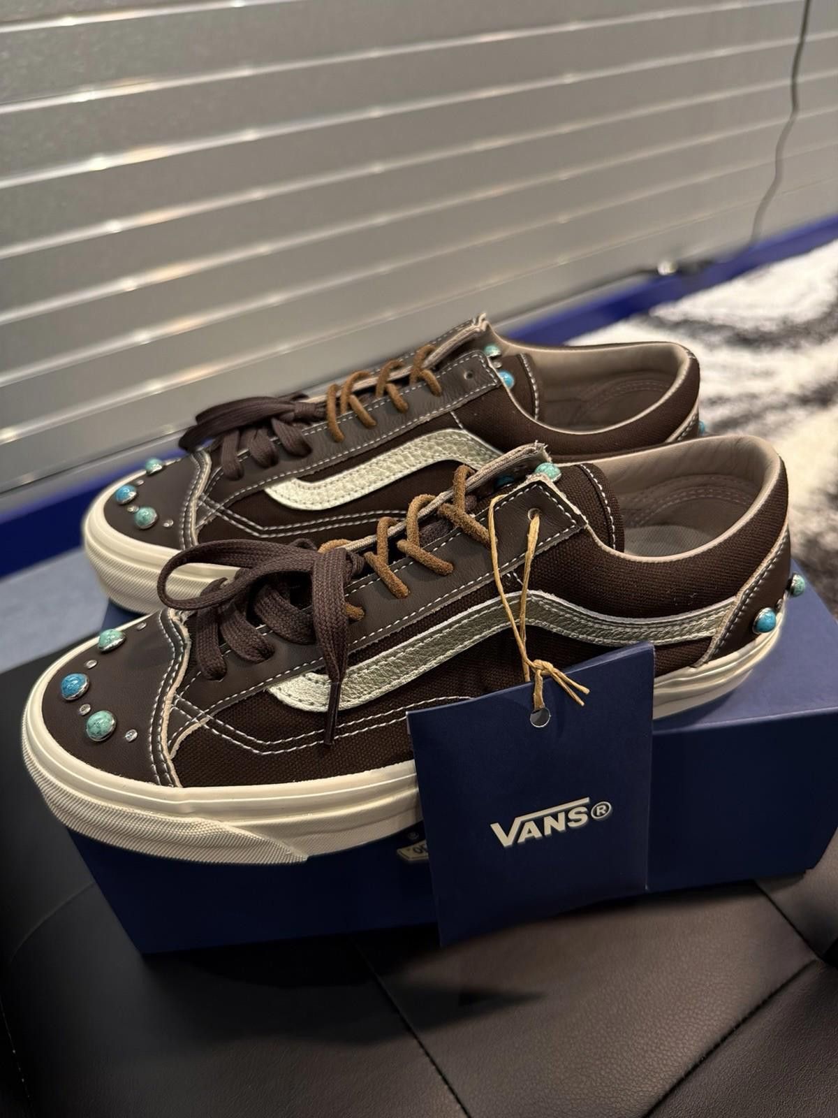 Vans Size 8 - Vans LX Old Skool 36 Gemstone Mushroom Mocha Size US 8 / EU 41 - 6 Thumbnail