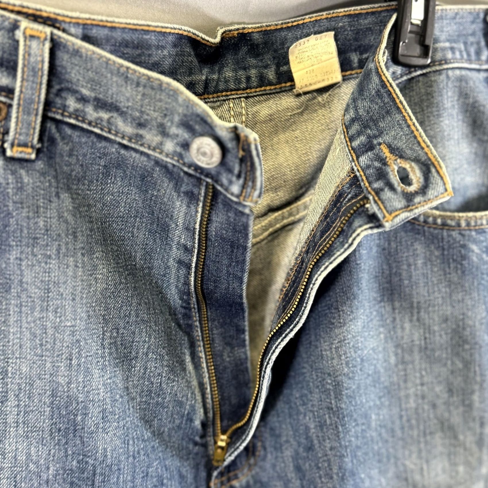 Levi's Levi's 569 Denim Shorts Mens 38 Loose Straight 5 Pocket Bermuda Casual Slim Relaxed Fit Blue 12in Inseam Mens Size US 38 / EU 54 - 4 Thumbnail