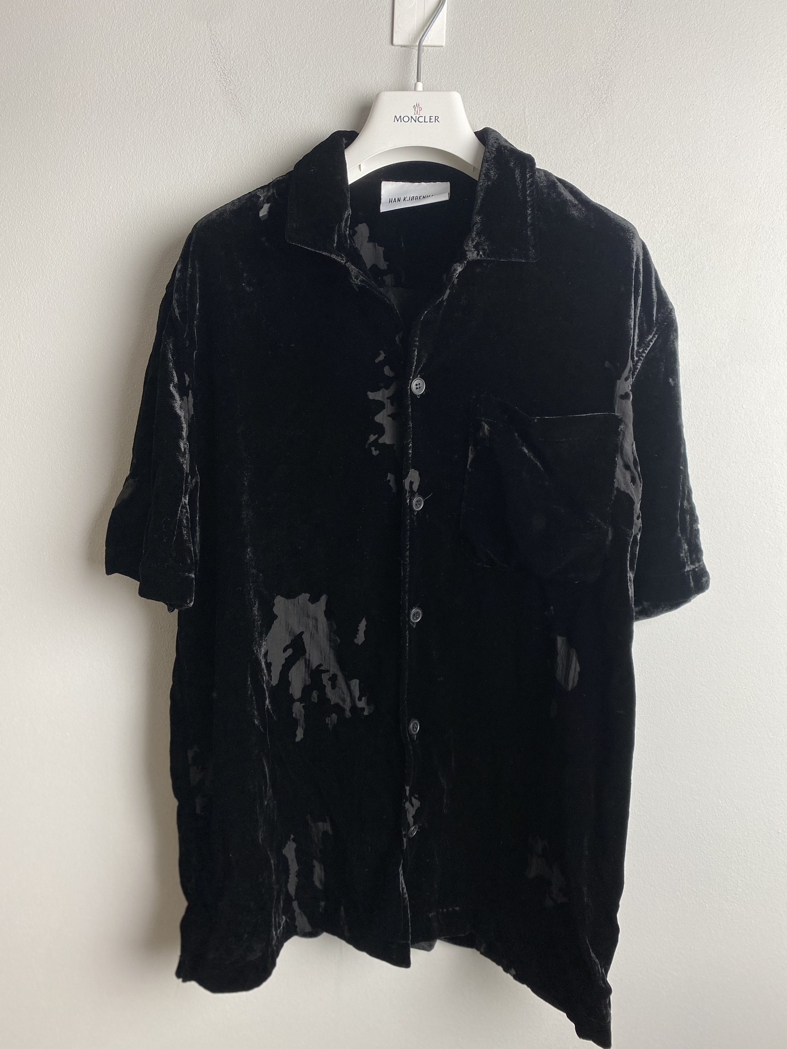 Han Kjobenhavn Han Kjobenhavn velvet velour viscose shirt opium alternative Size US S / EU 44-46 / 1 - 1 Thumbnail