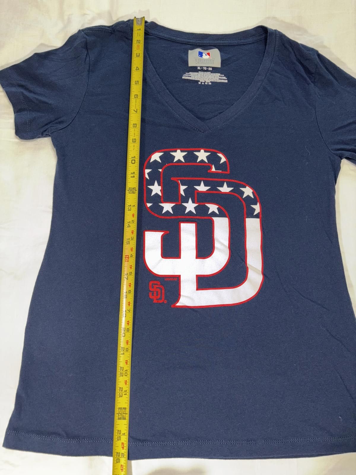 MLB San Diego Padres Women's V-Neck Tee - Patriotic Design Size XL / US 12-14 / IT 48-50 - 7 Thumbnail