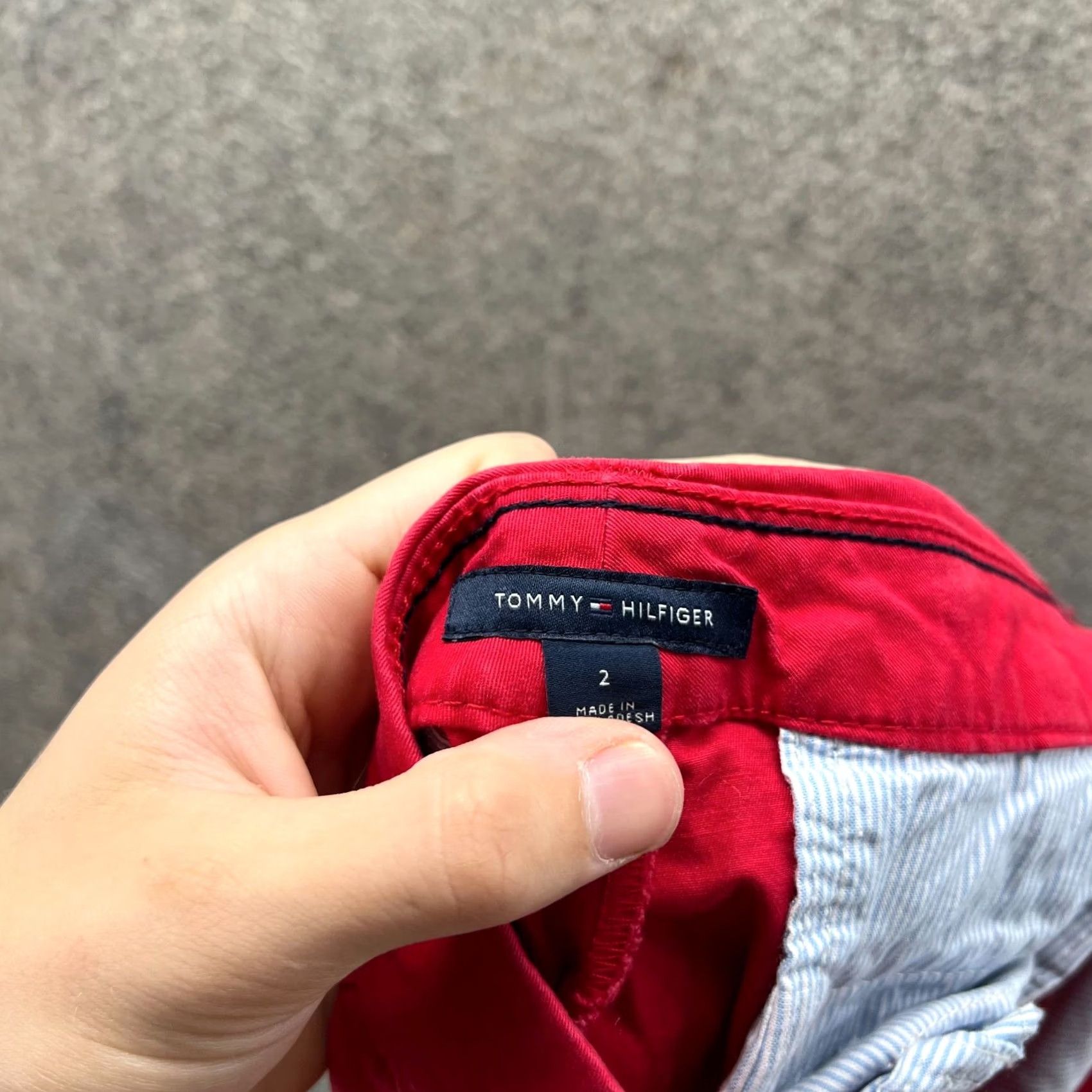 Tommy Hilfiger Tommy Hilfiger Shorts Womens 2 Red Classic Stretch 5" Inseam Cotton Extensible Size 26" / US 2 / IT 38 - 7 Thumbnail
