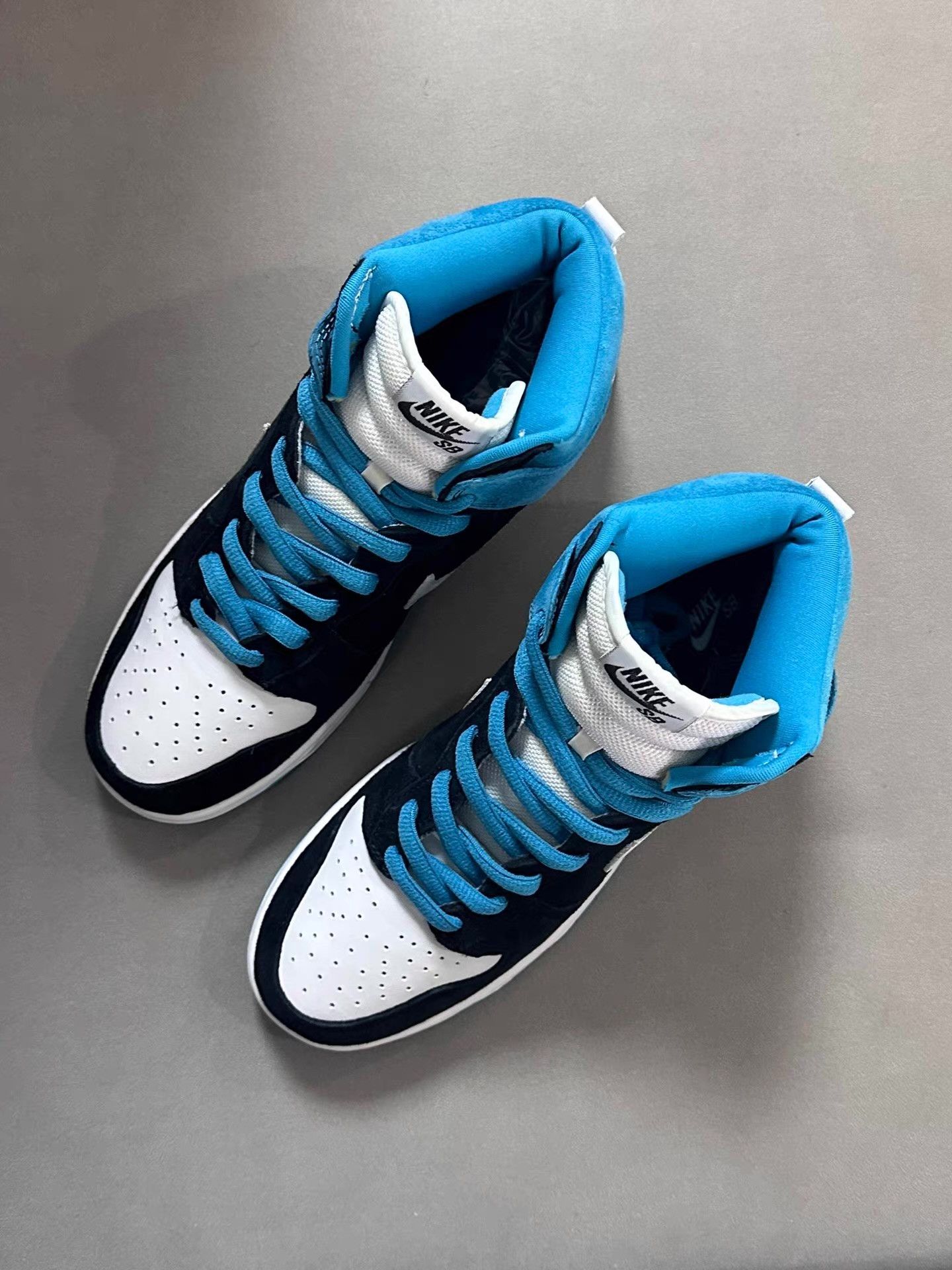 Nike Nike Dunk SB Dragon Bone 1 Ｑ20 Size US 9.5 / EU 42-43 - 3 Thumbnail