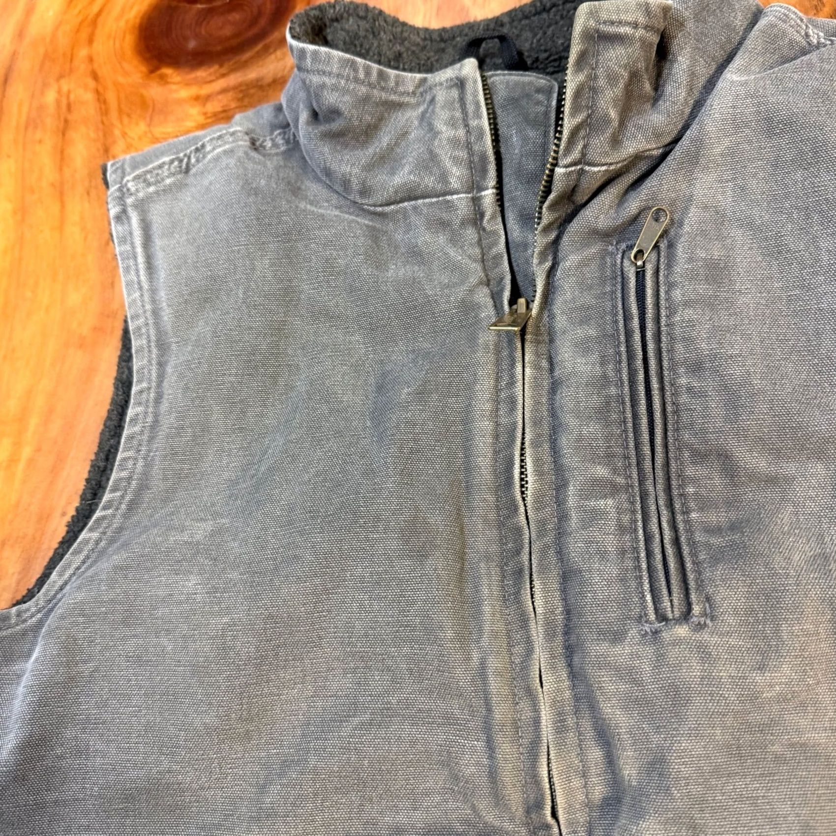 Carhartt Carhartt Vest Fleece Lined Gray M Zip Western Style Workwear Casual/Vintage 44 Chest Mens Regular Fit New title Size US M / EU 48-50 / 2 - 3 Thumbnail