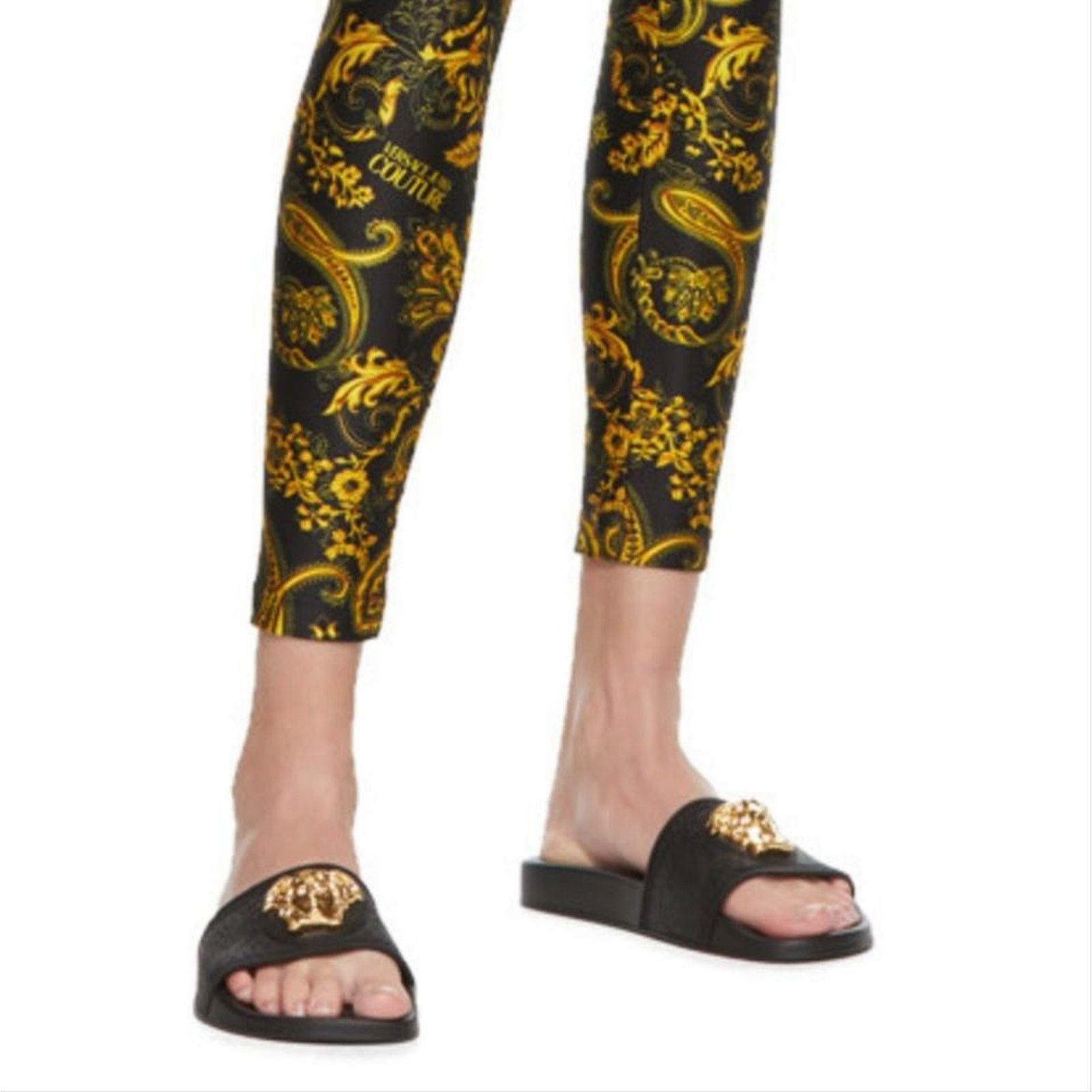 Versace Medusa logo rubber slides 37 Size US 7 / IT 37 - 2 Thumbnail