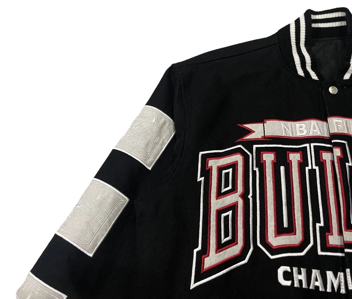 NBA Vintage Chicago Bulls X Jeff Hamilton NBA Wool Varsity Size US S / EU 44-46 / 1 - 12 Thumbnail