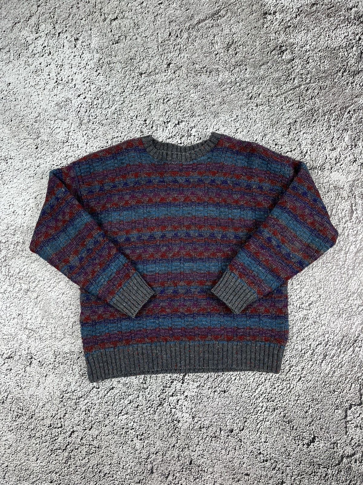 Vintage Vintage Y2K Coogi style sweater streetwear size M Size US M / EU 48-50 / 2 - 1 Thumbnail